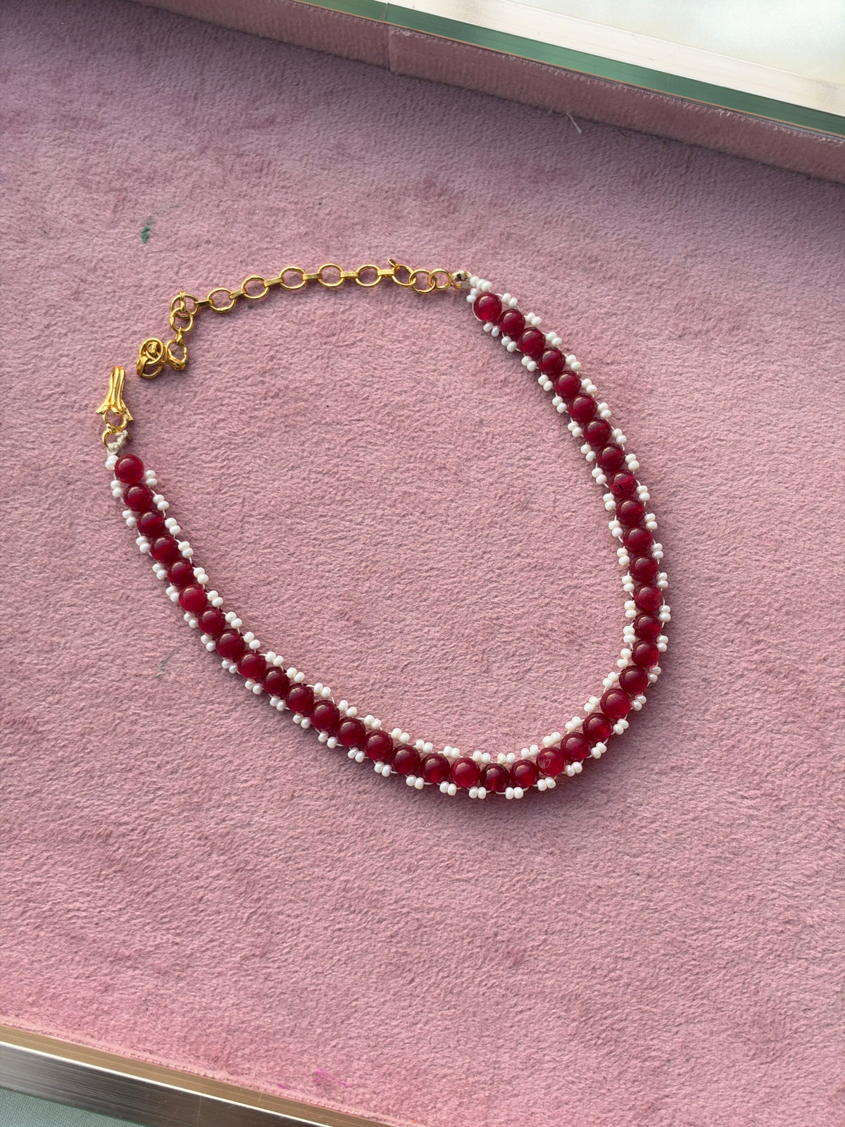 Br0011 sugar pearls  and red beads kids choker 8 inches