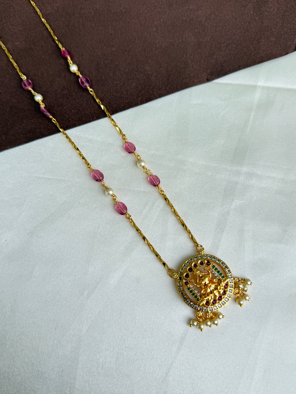 Bb0007 beads chain with Lakshmi Devi pendant