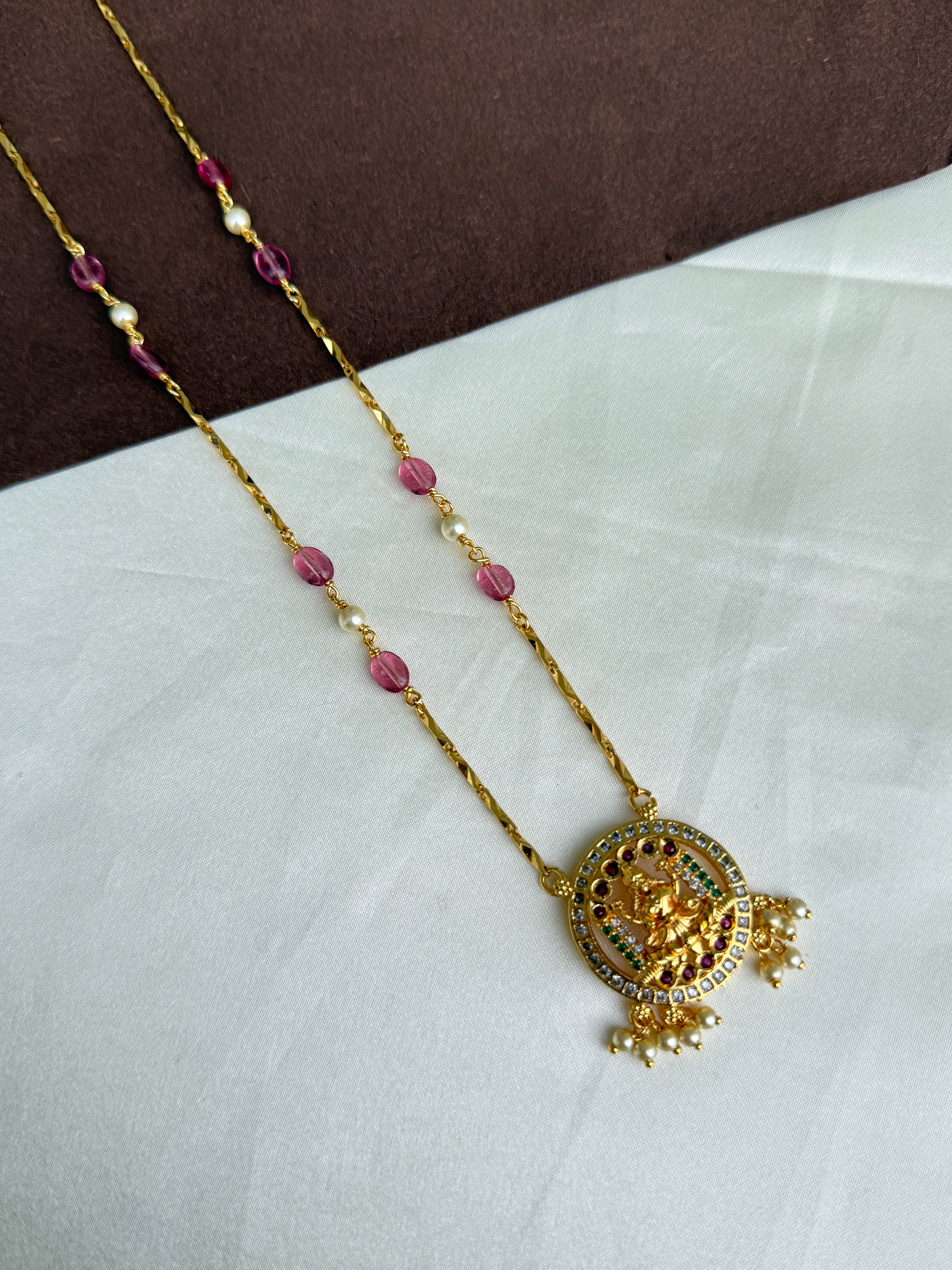 Bb0007 beads chain with Lakshmi Devi pendant