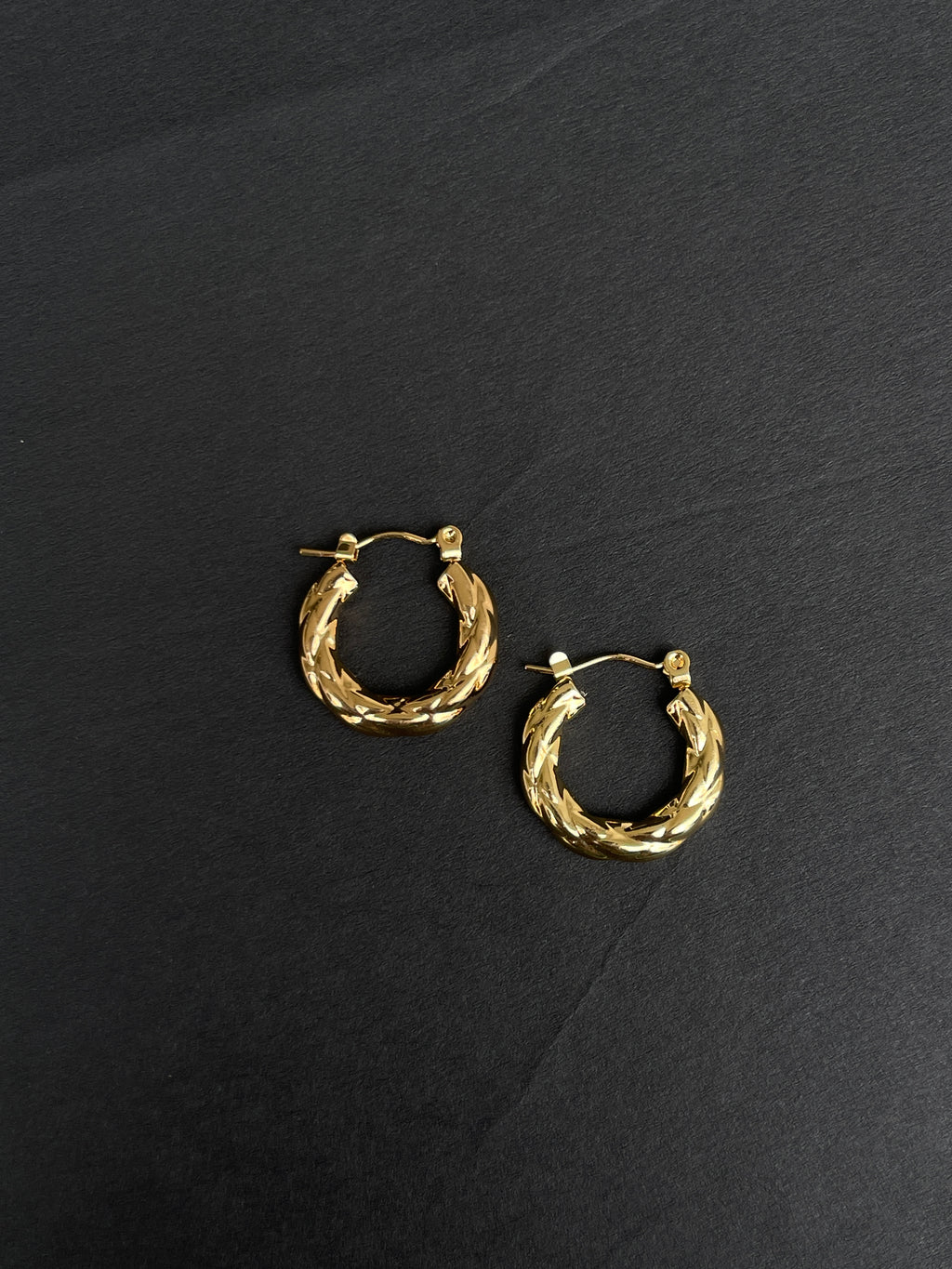 Round hoops Color won't fade