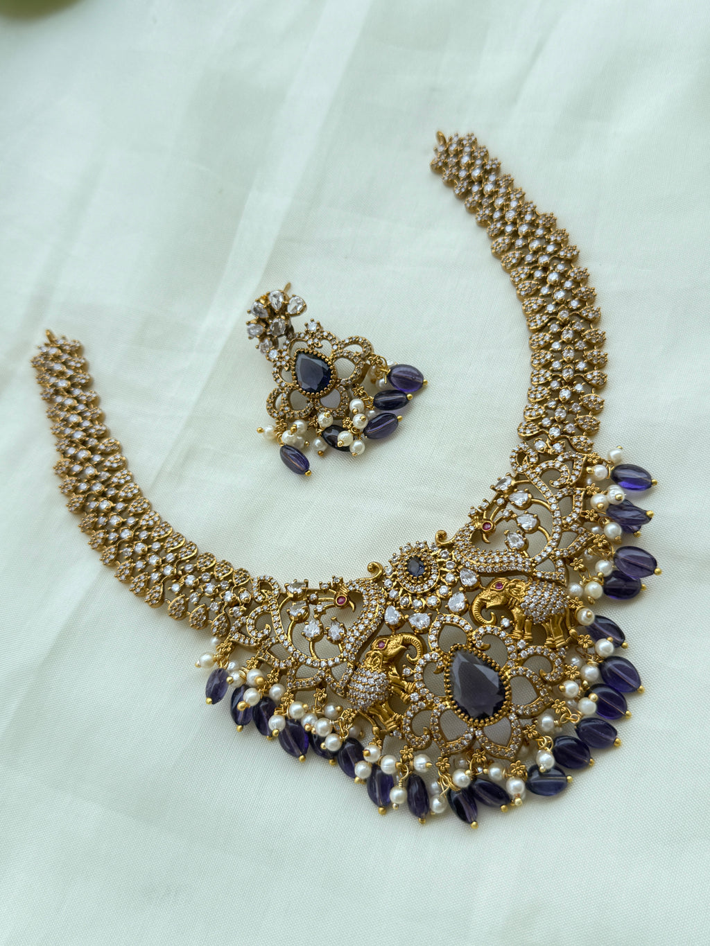 Ns255 peacock elephant short neckset with purple beads