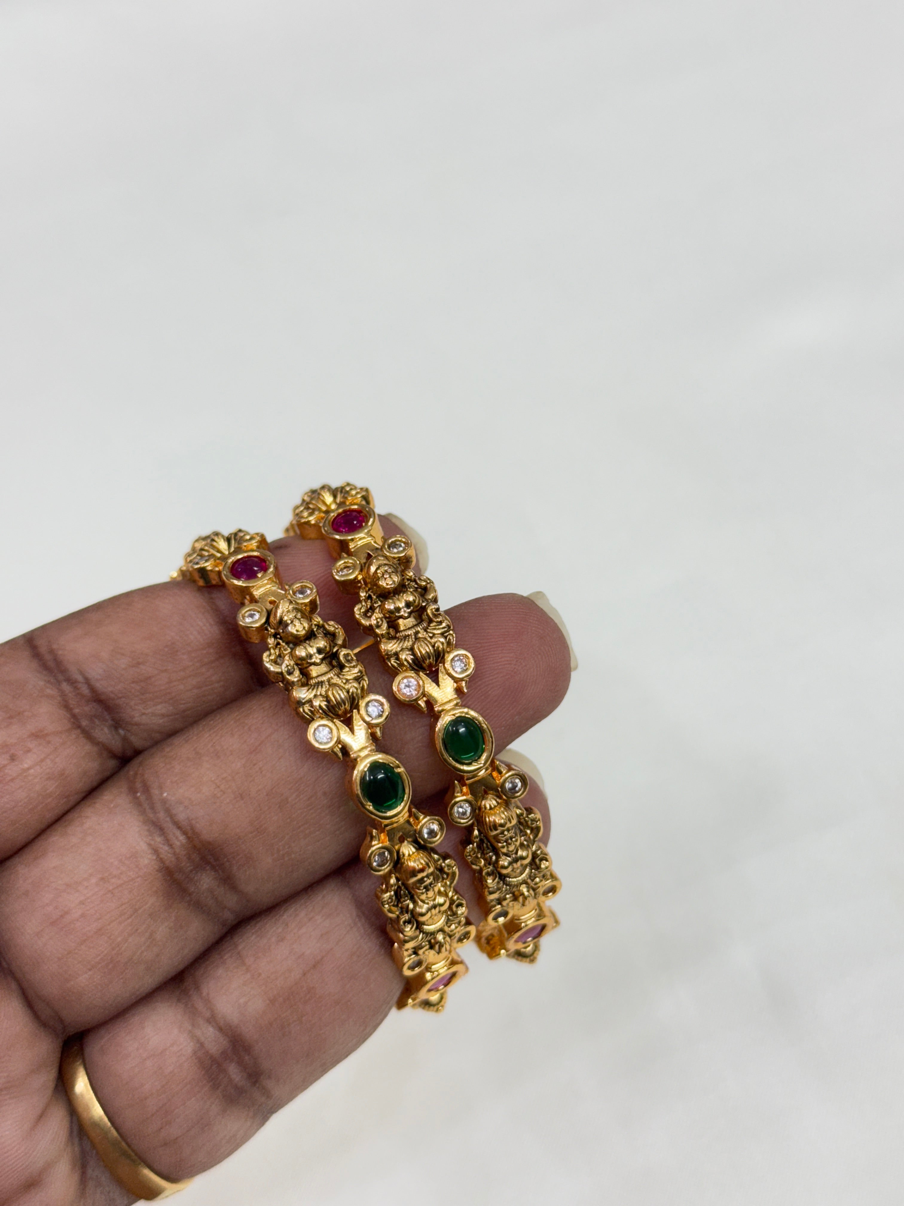Kd022 kemp lakshmi devi kids bangles