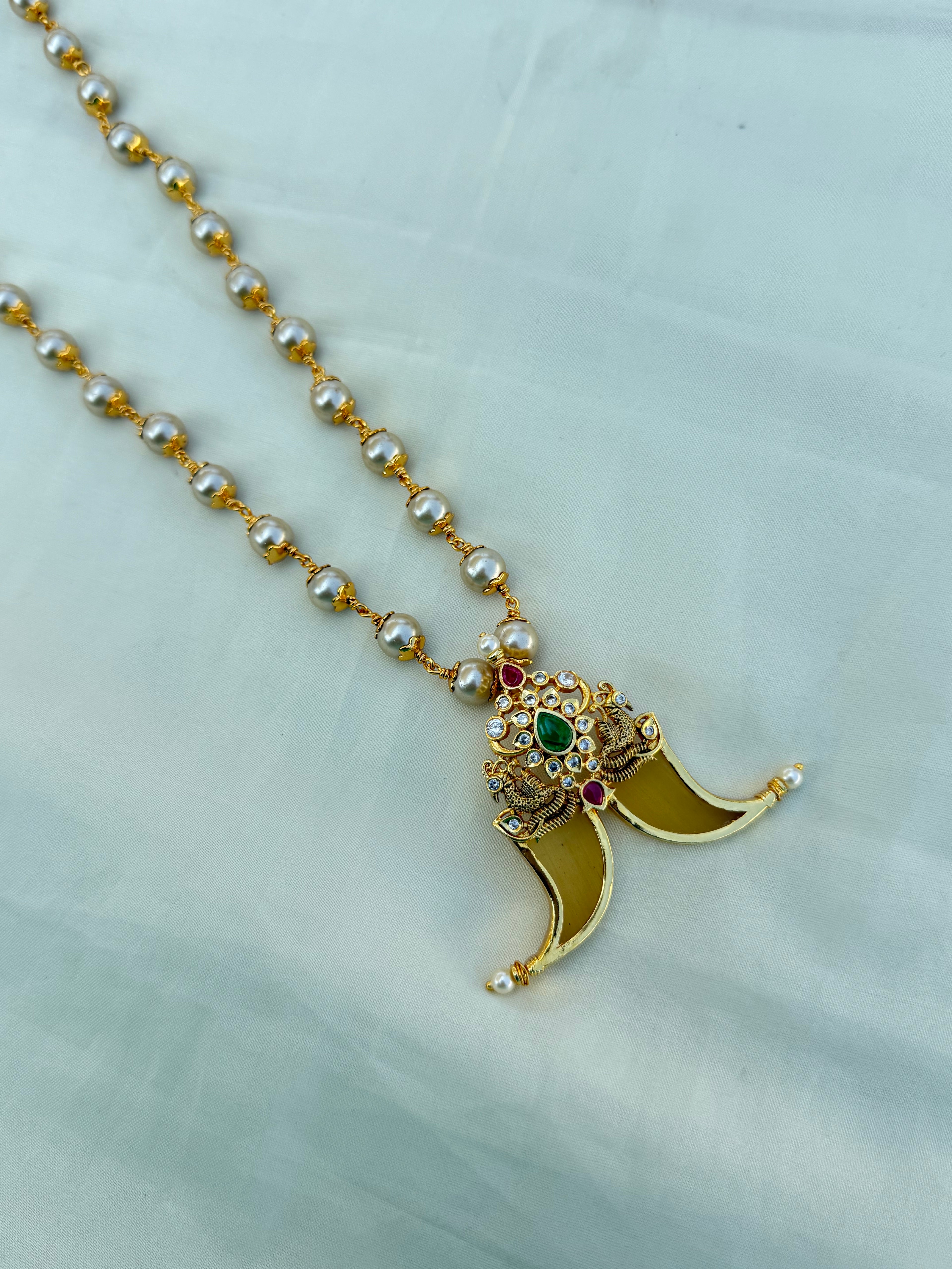 Pg003 multi puligoru pendant with pearl chain