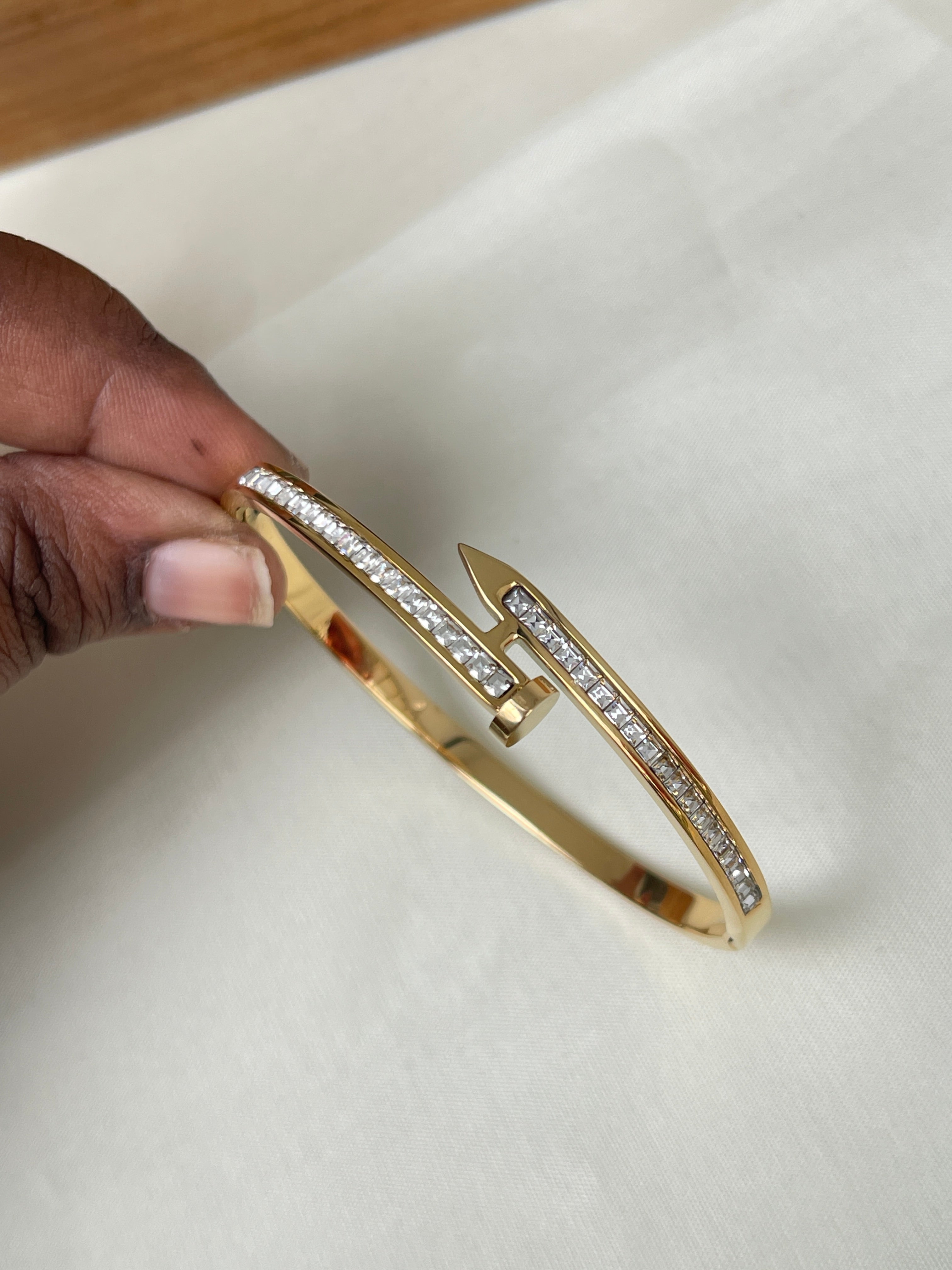 Ab034 Nail gold bracelet