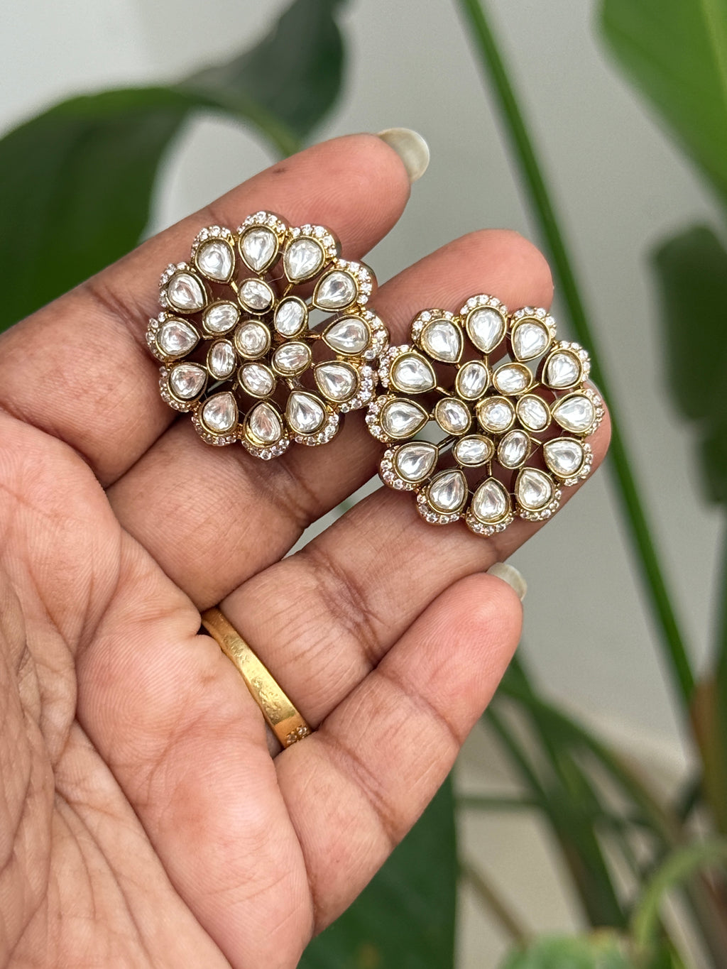 St010 back screw moissanite studs