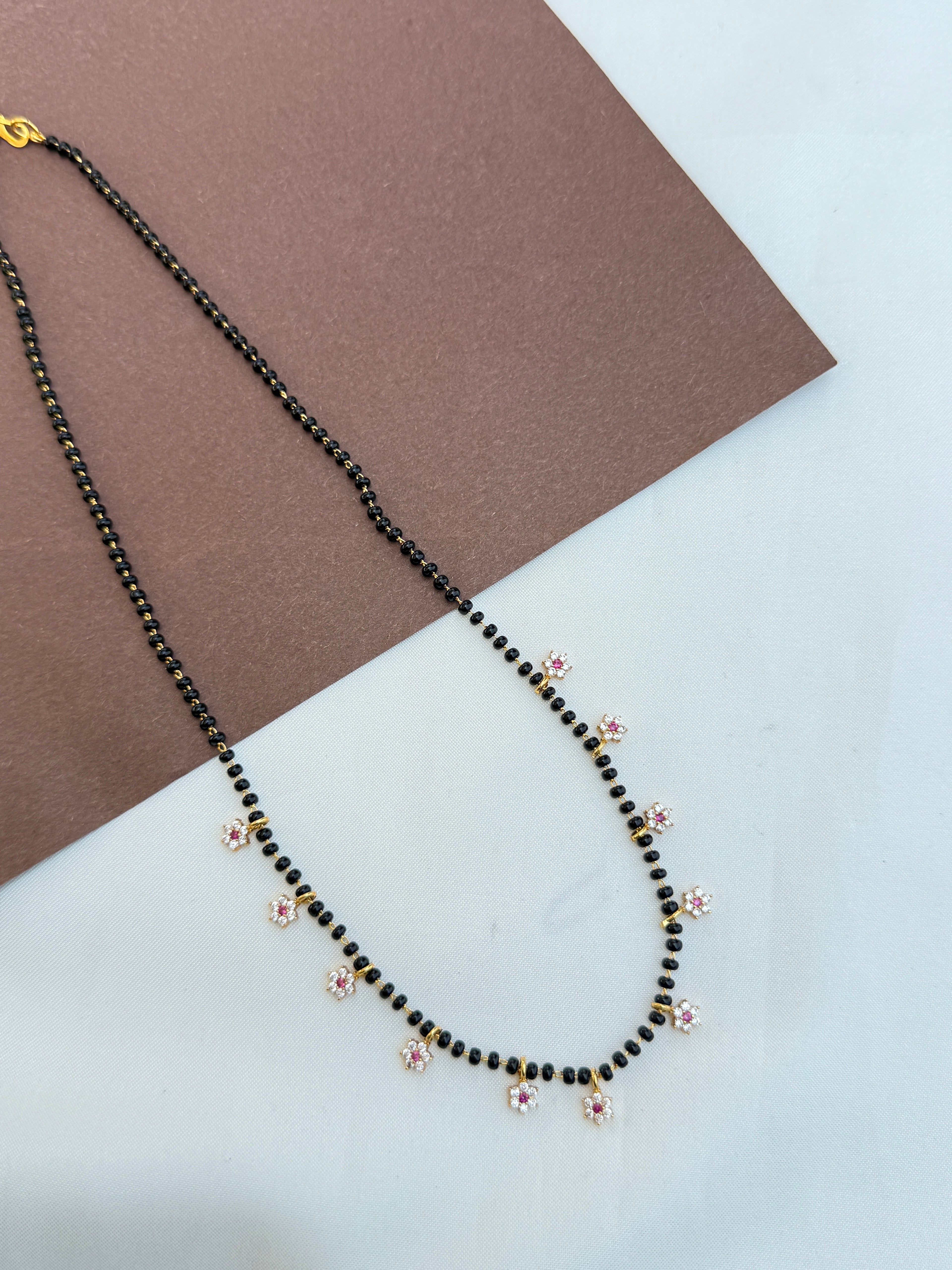 Bb097 18inches single line flower blackbeads