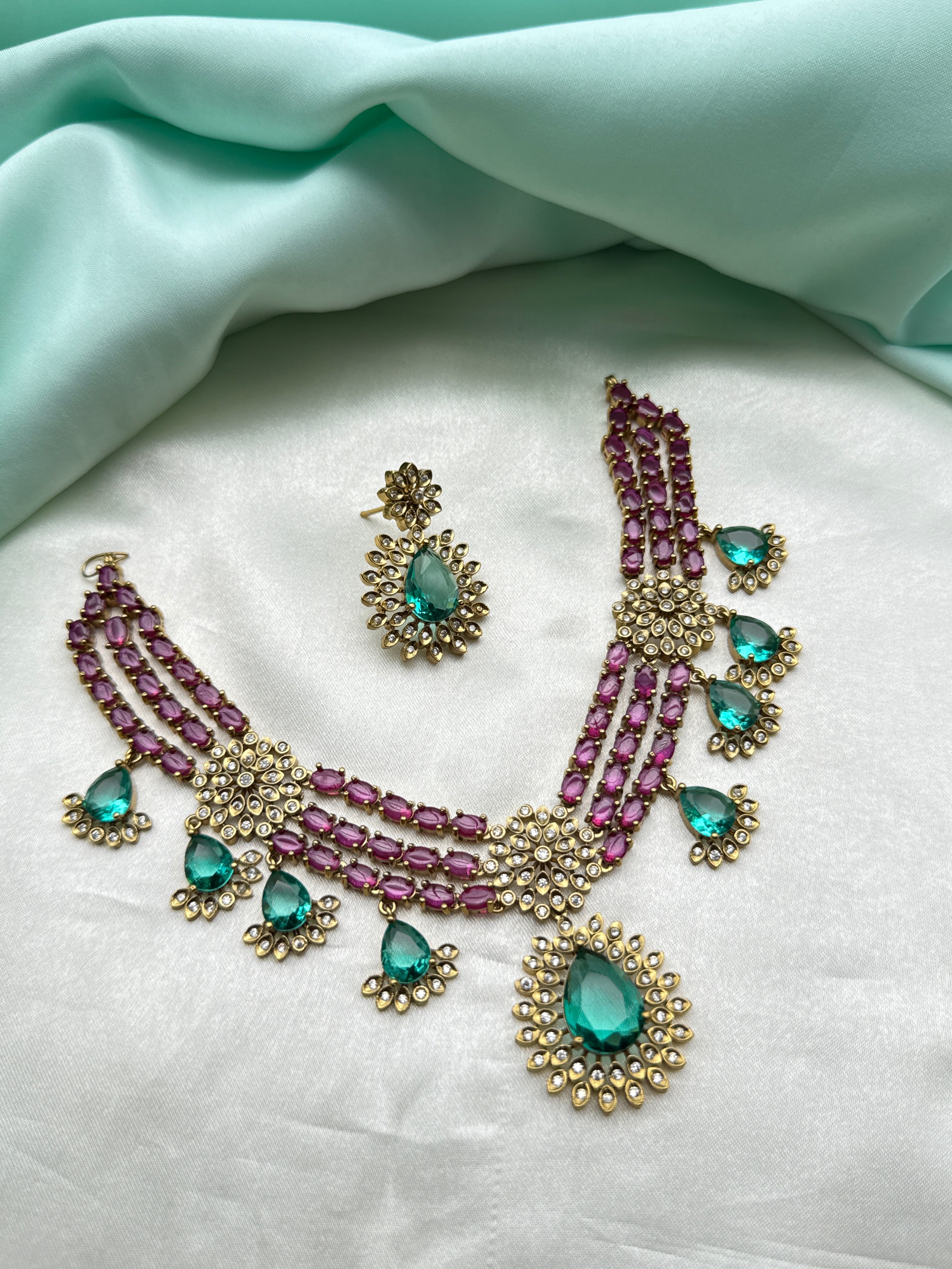 Ns248 multi 3 layers short neckset with drop earrings