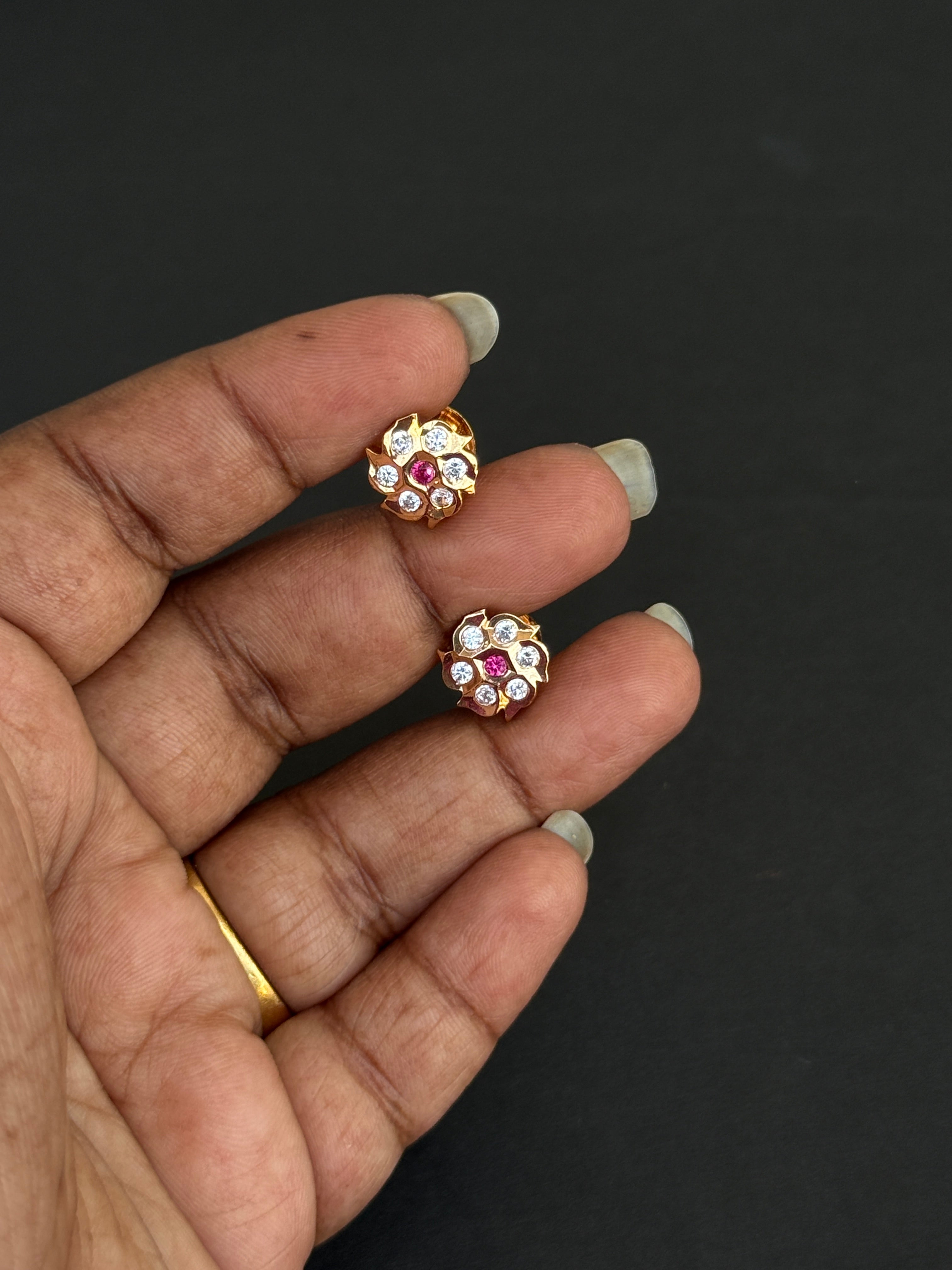 Ph010 small  screw back panchaloham studs