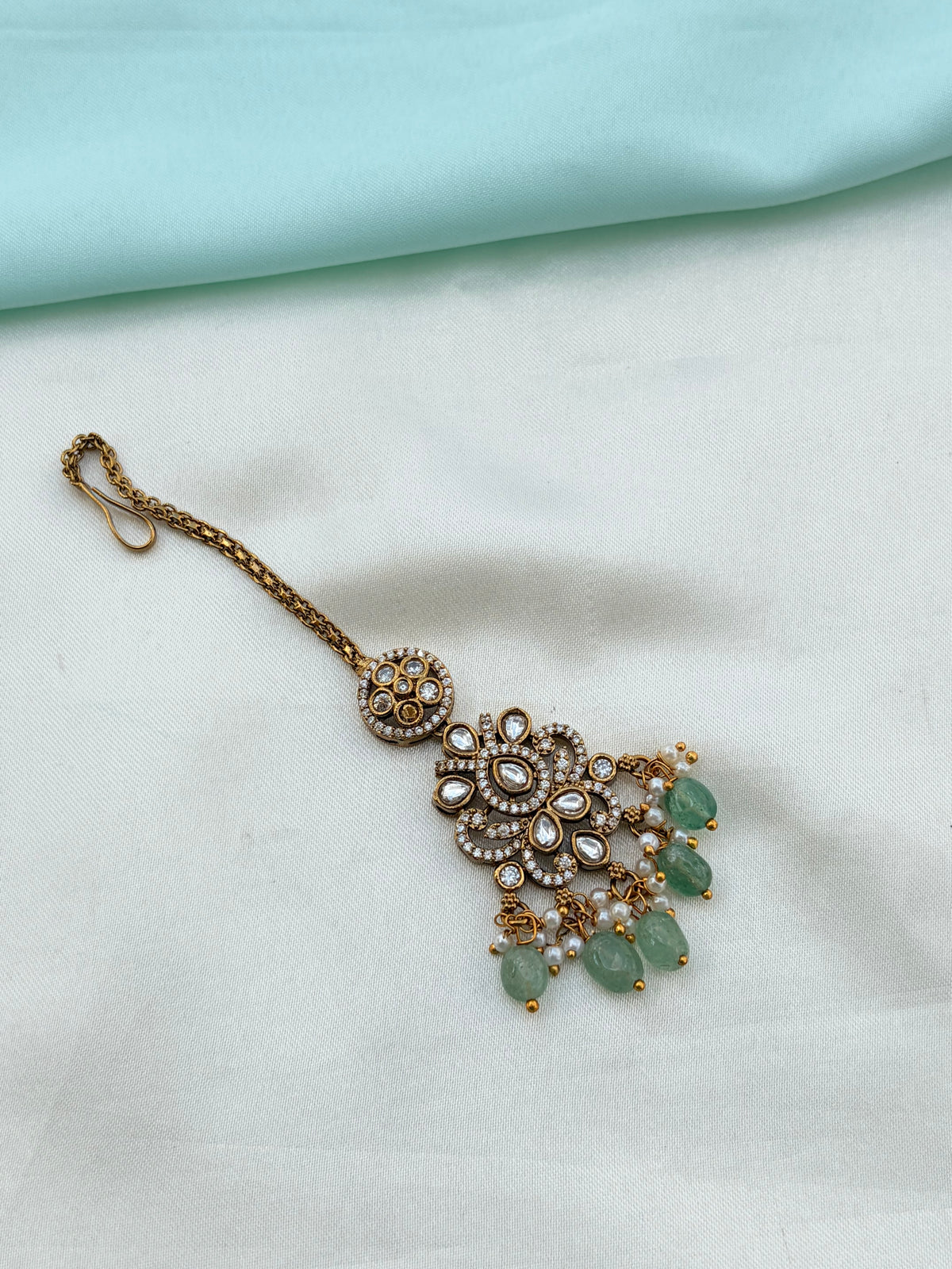 Cz stones with green beads tikka tk153