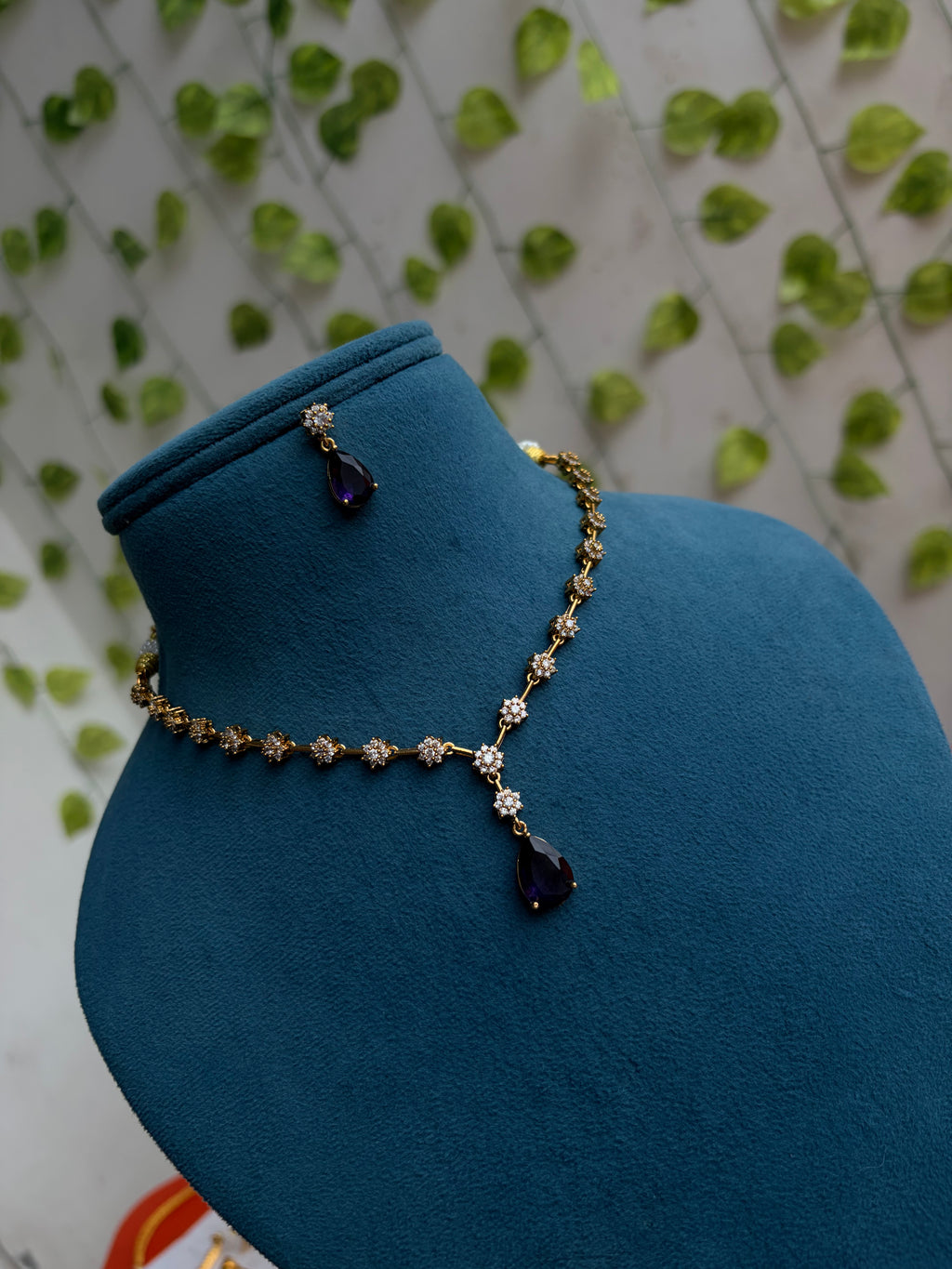 Ns884 small flowers blue drop short neckset with drop earrings