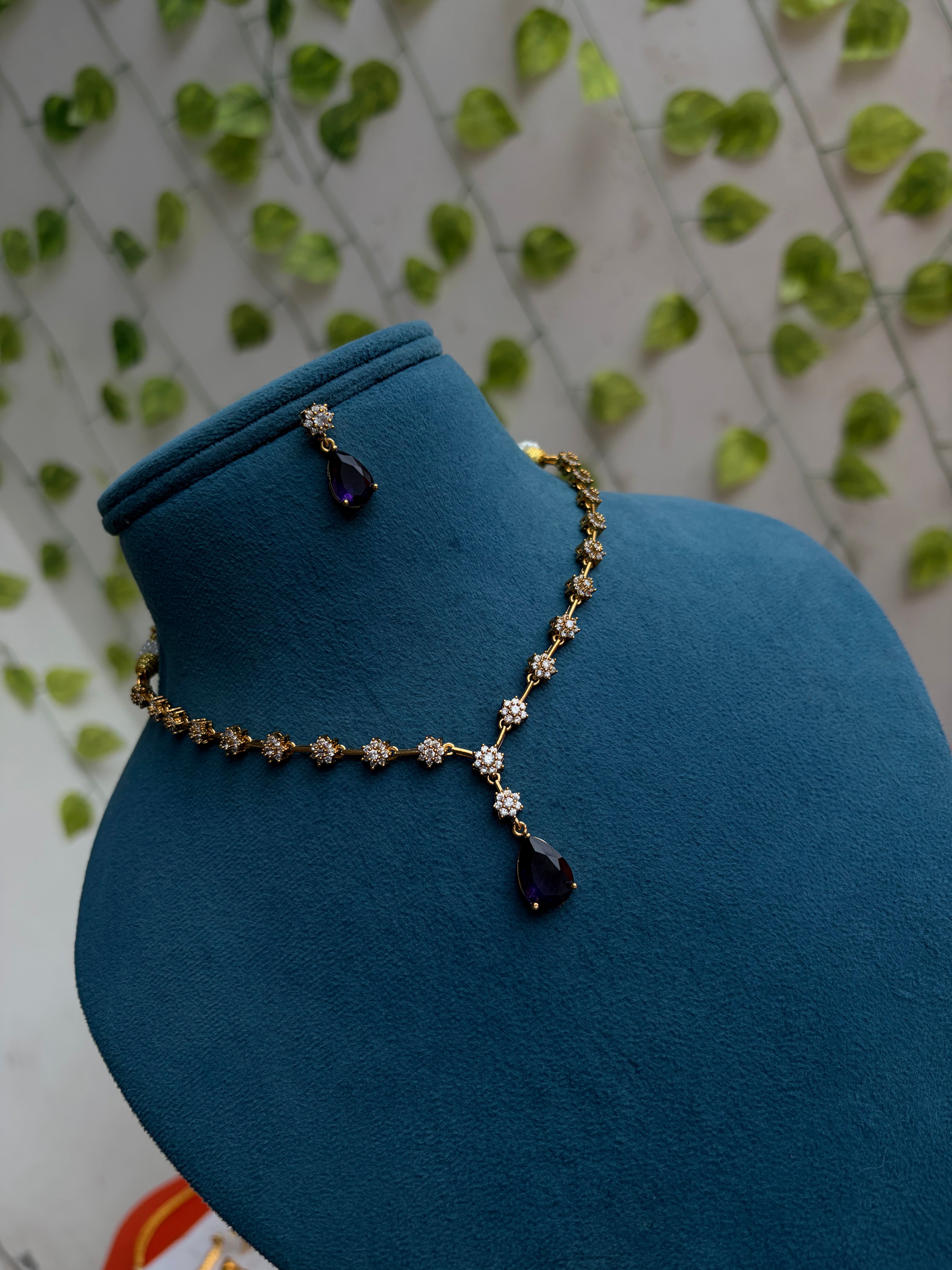 Ns884 small flowers blue drop short neckset with drop earrings