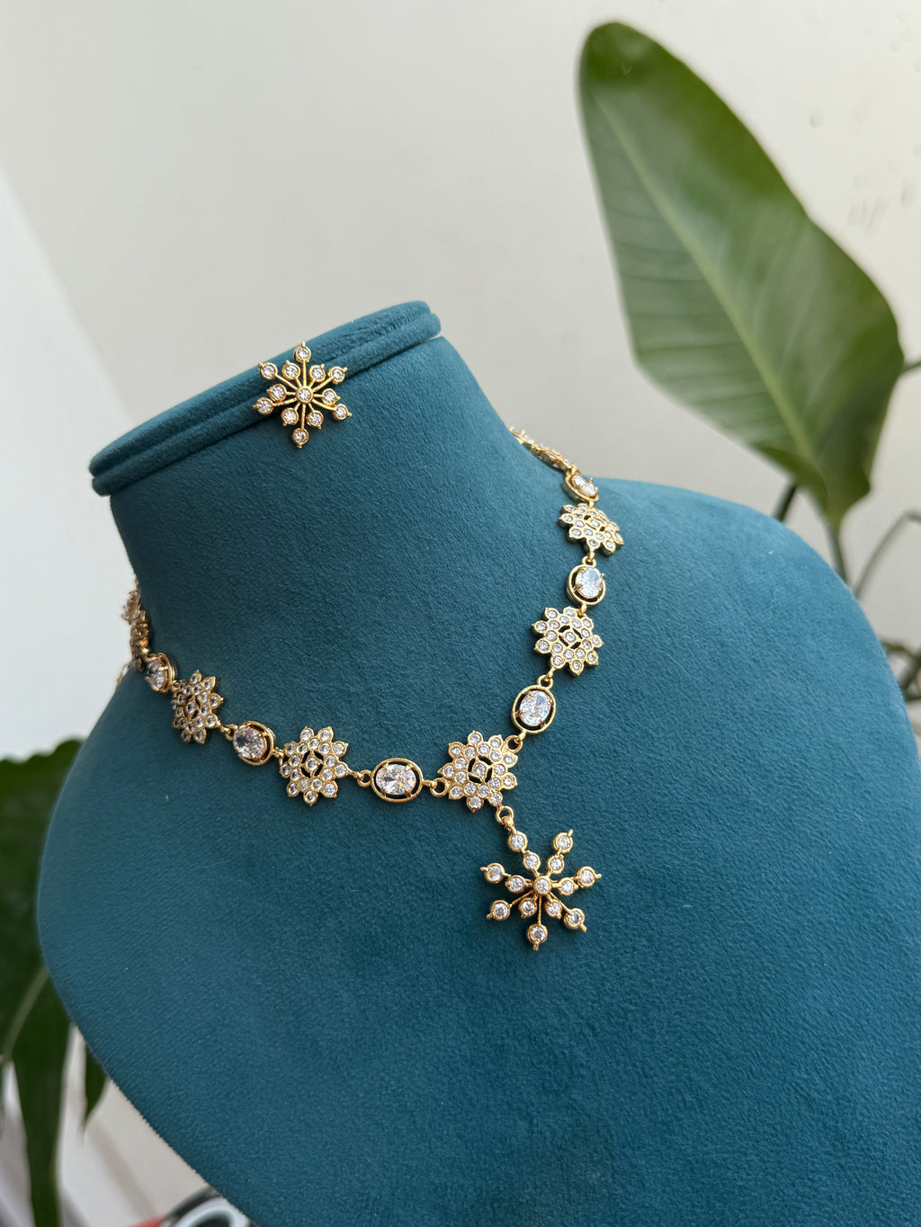 PH153 panchaloham short Neckset without ear studs