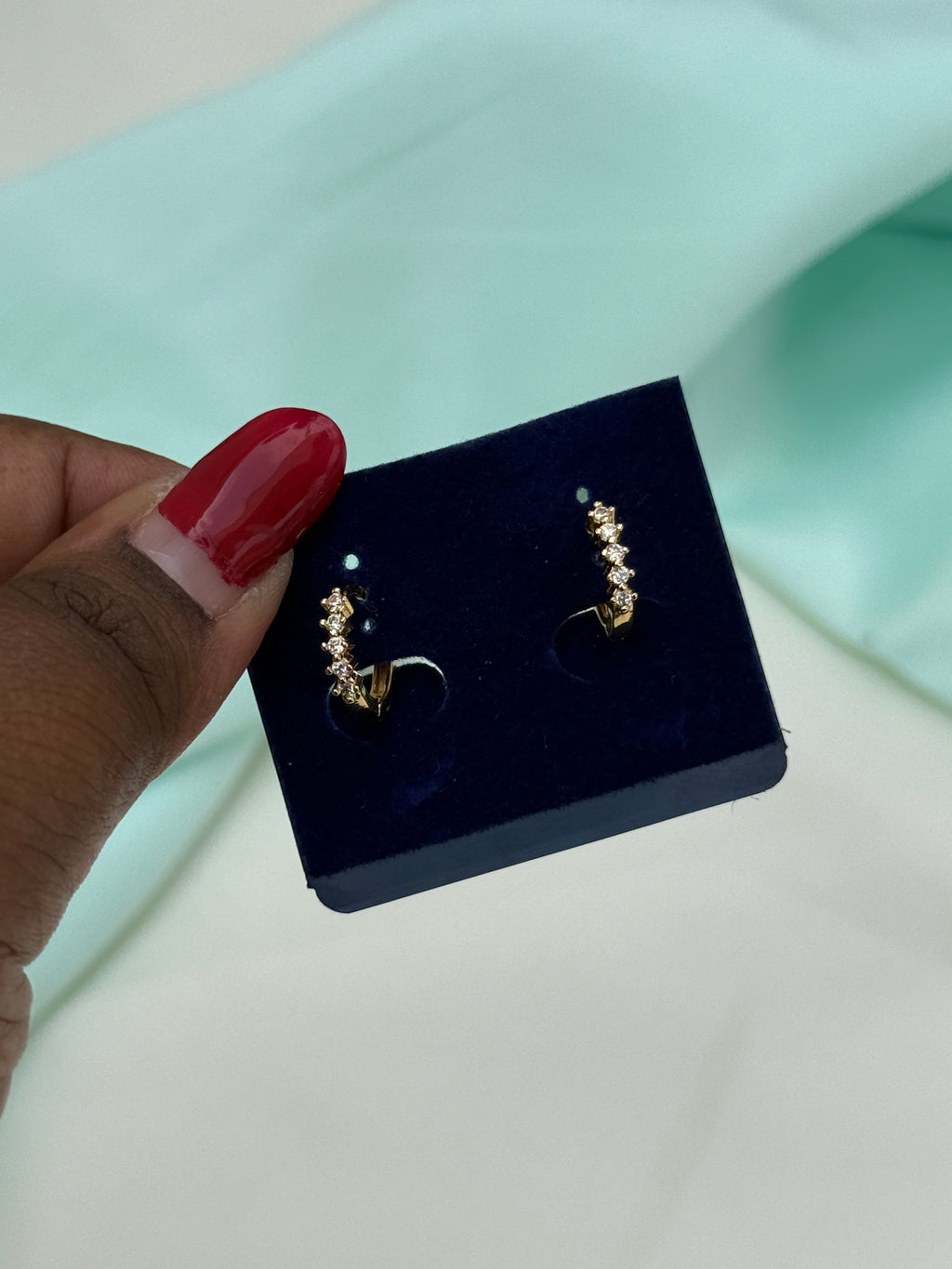 St049 anti tarnish hoops earrings