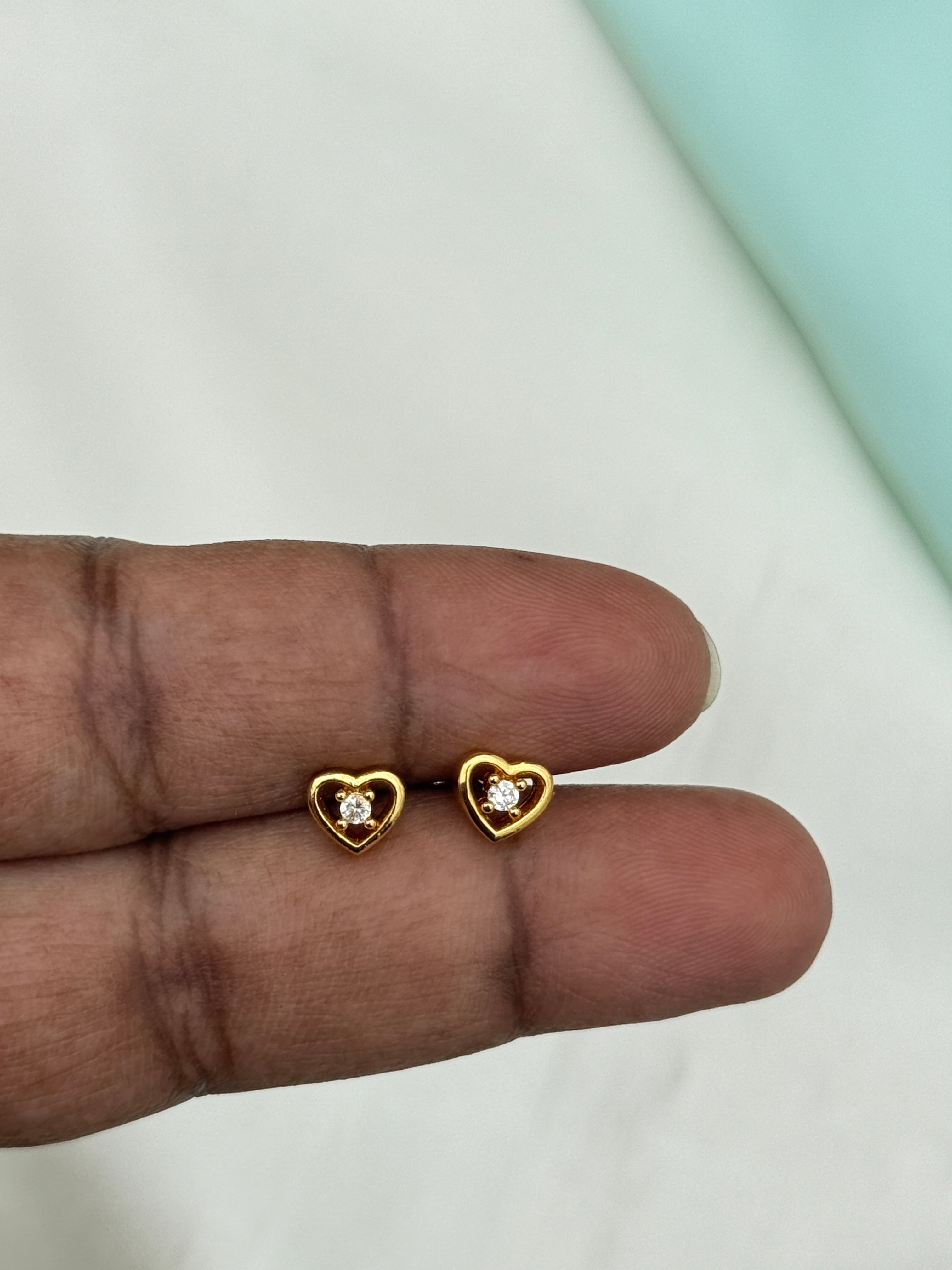 St175 heart middle stone back ball second tops