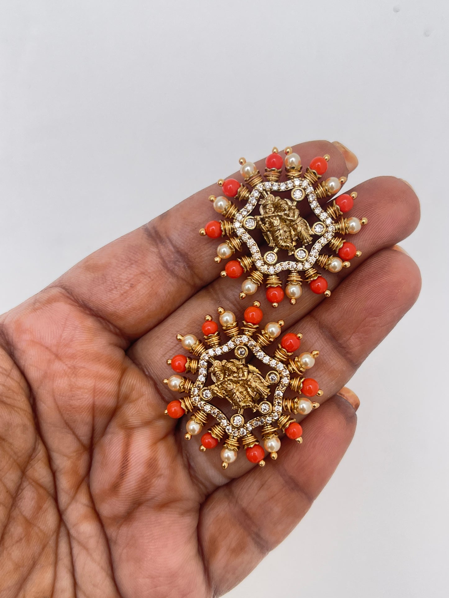 Coral radhakrishna studs.. Eg1508