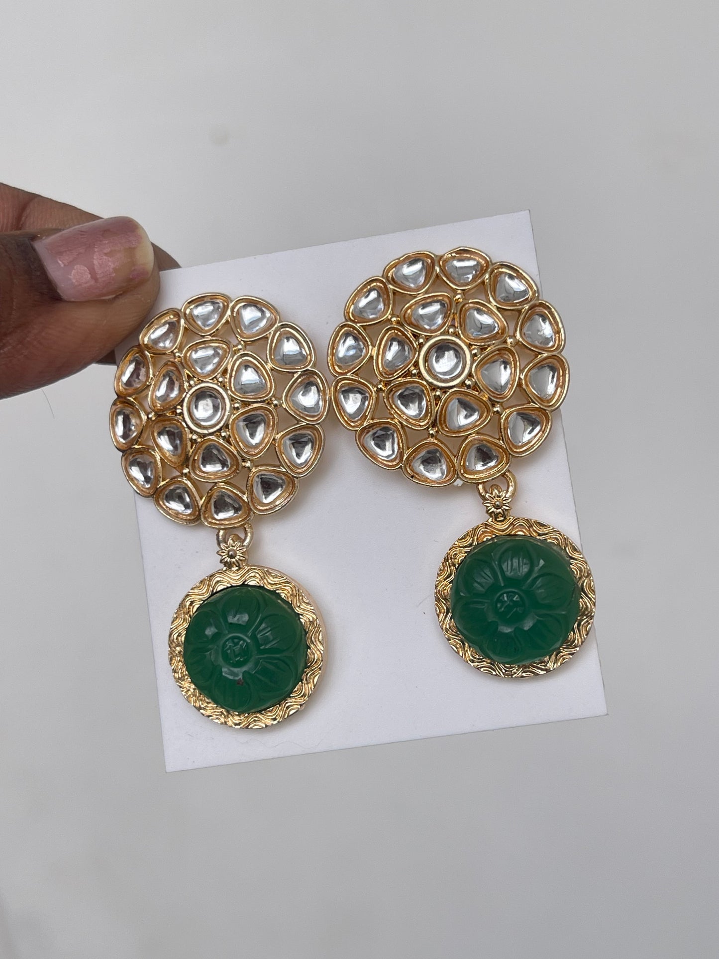 Round Kundan studs with stone hanging