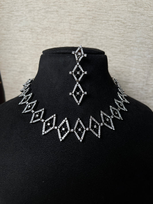 Rhombus diamond finish neckset with Earrings
