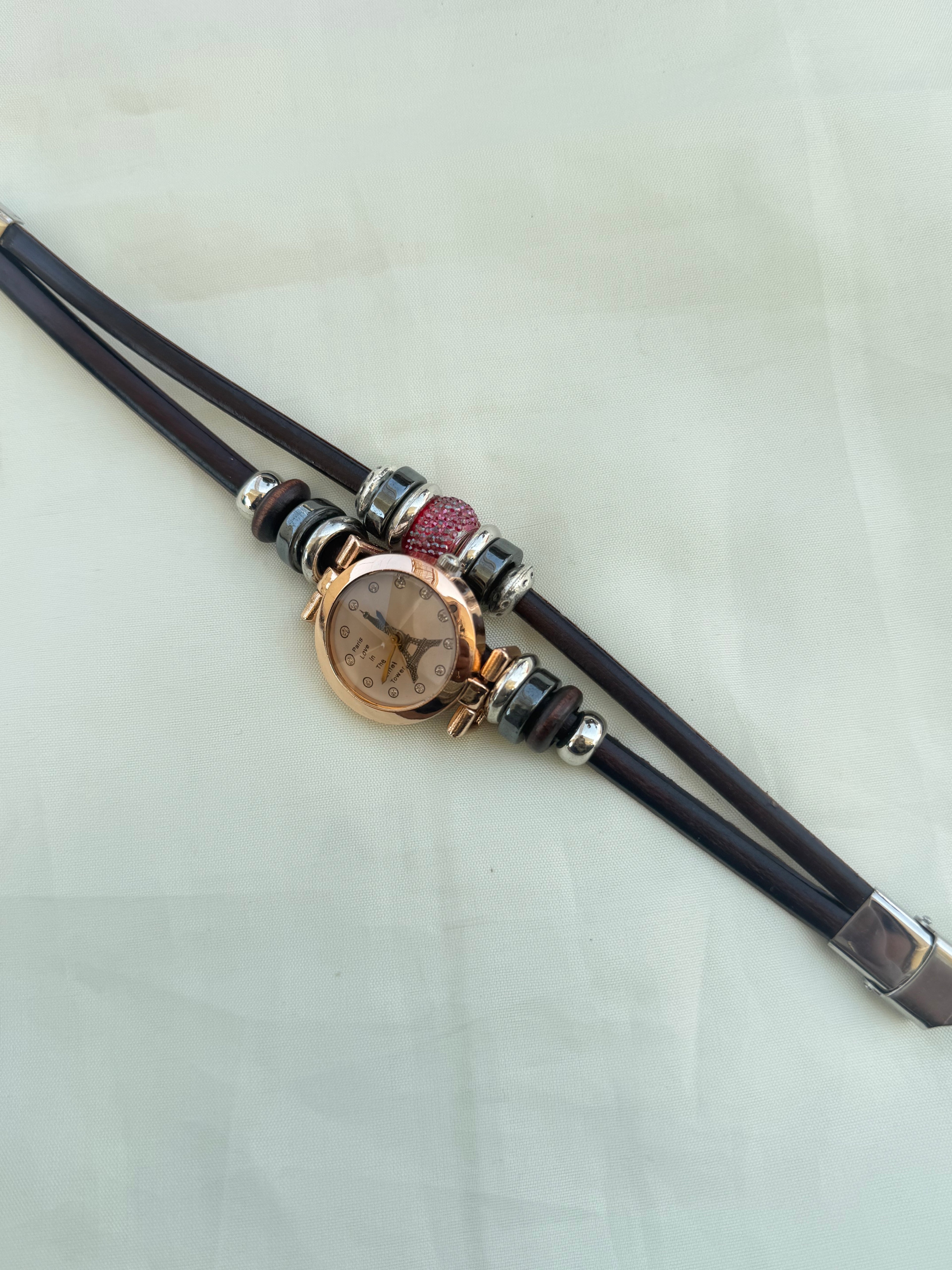 Small Eiffel tower analogue bracelet watches wt002