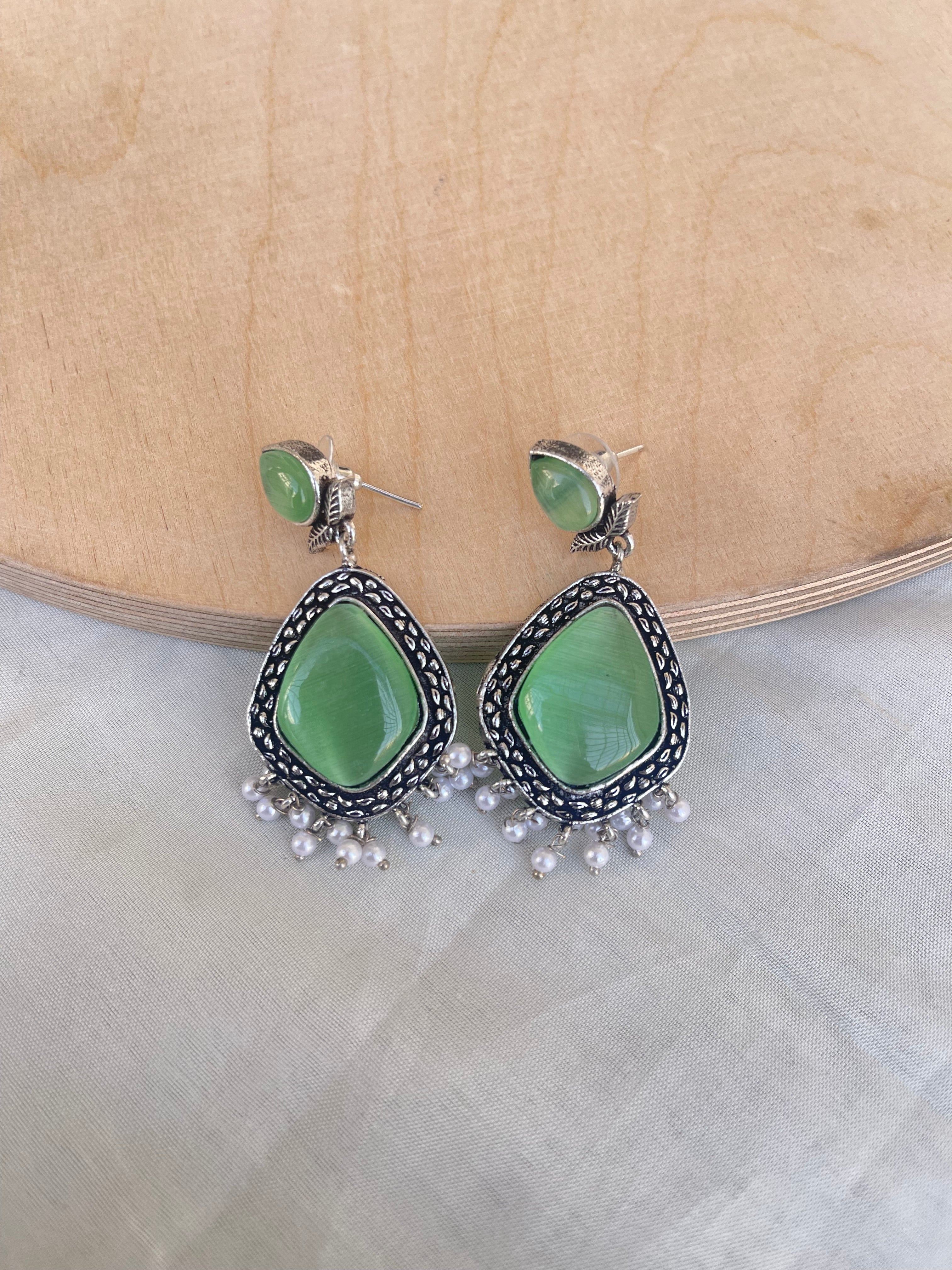Lightweight budget friendly oxidised western earrings