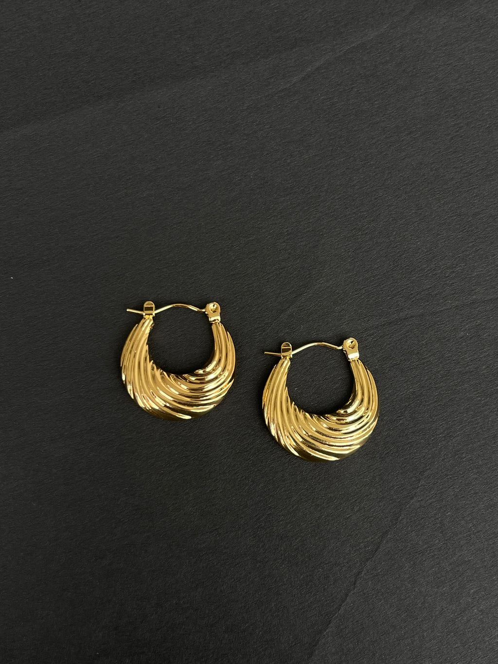 U shape hoops Color won't fade