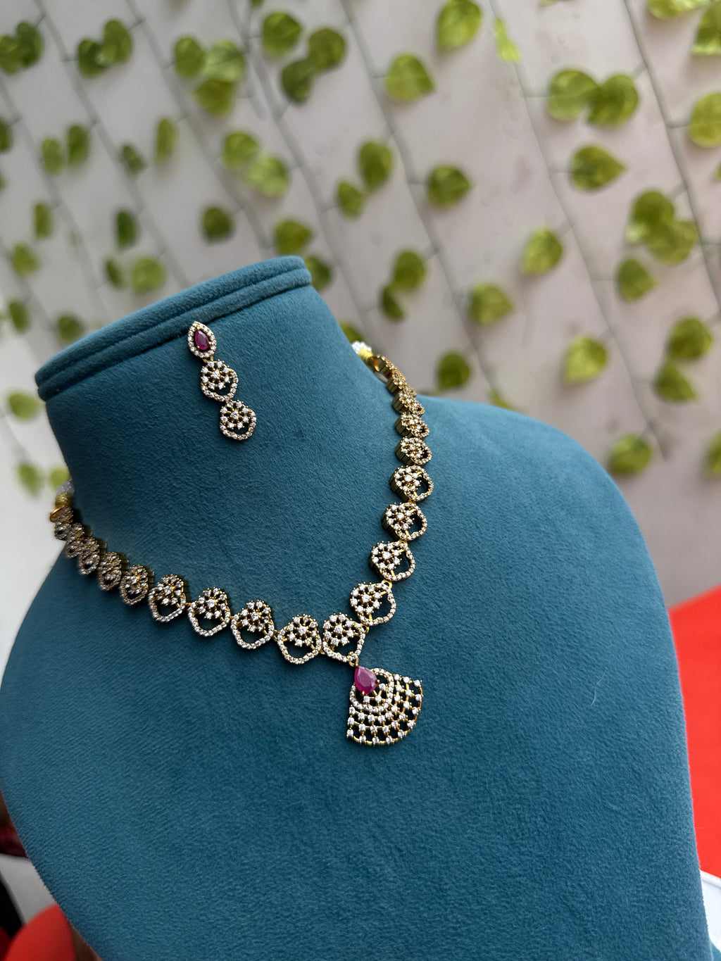 Ns871 cz flower stones short neckset with earrings