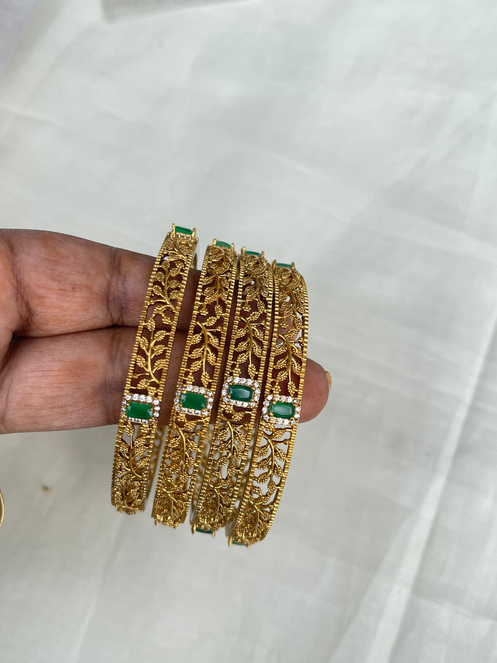 green flower bangles pack of four Bg1547 sb515