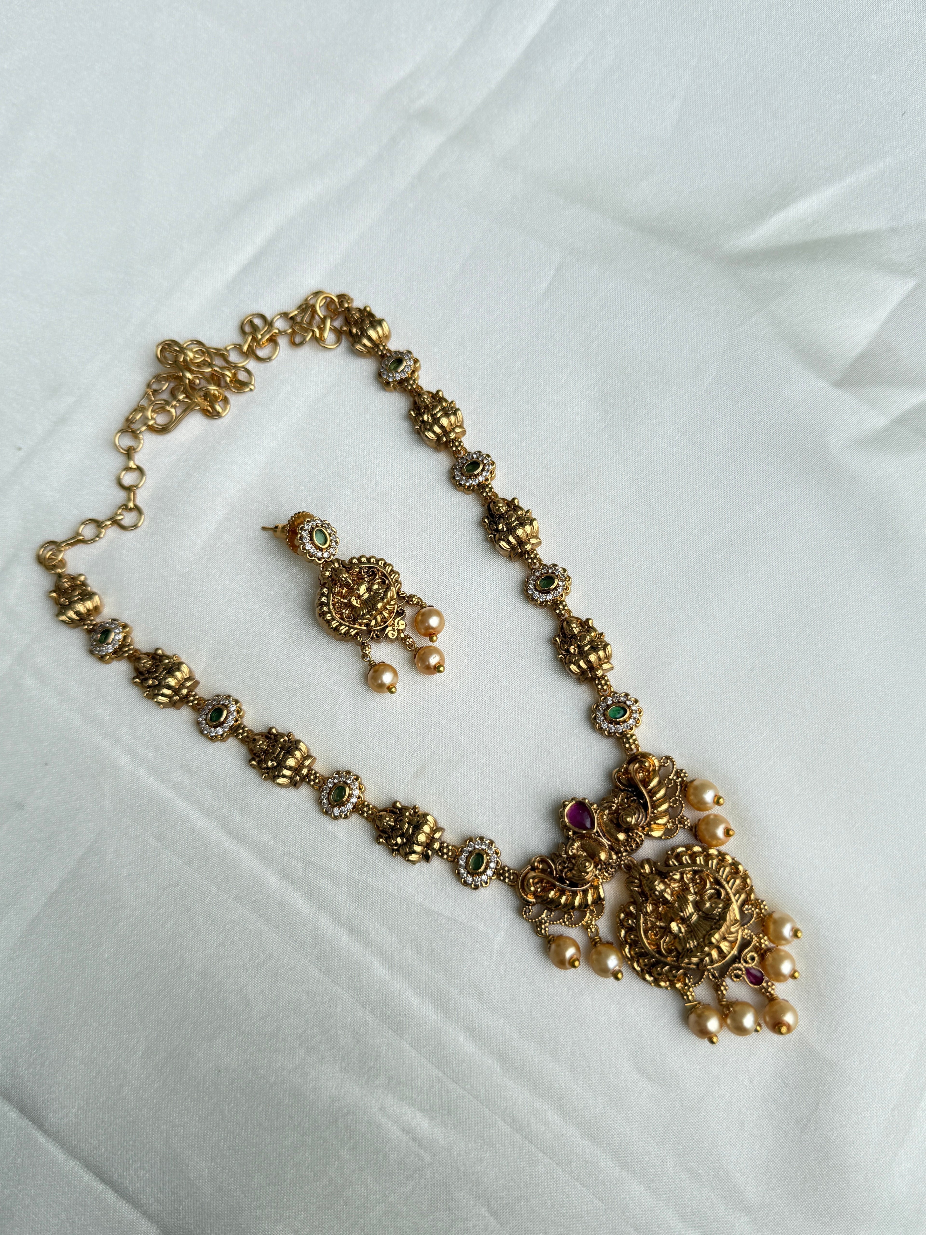 Ns290 Lakshmi Devi neckset suits for kids and adults