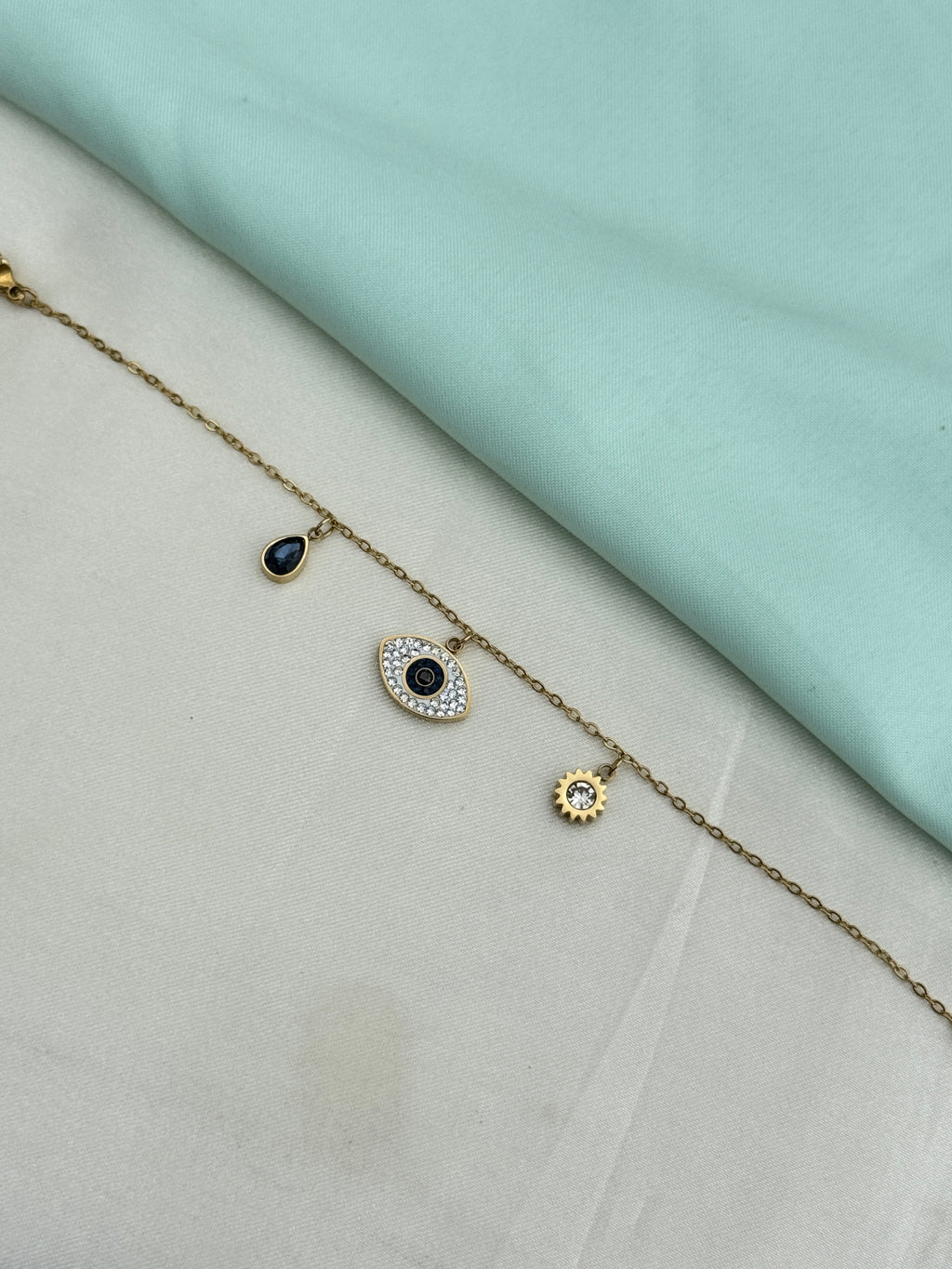 Ab609 anti tarnish evileye 8 inches 2.6 to 2.8 size chain adjustable bracelet