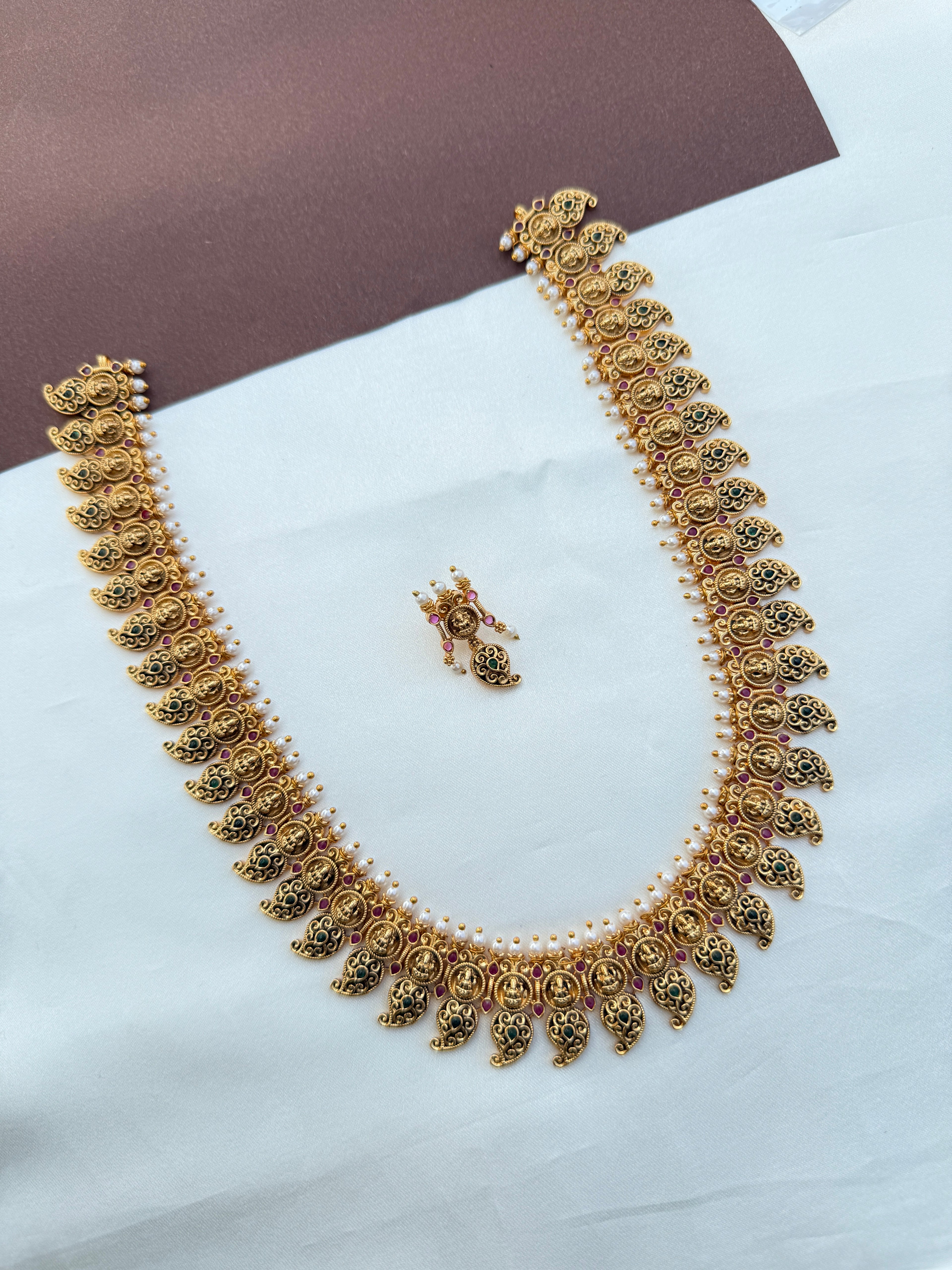 Lh562 antique lakshmi devi mango bottumala 3/4th haram