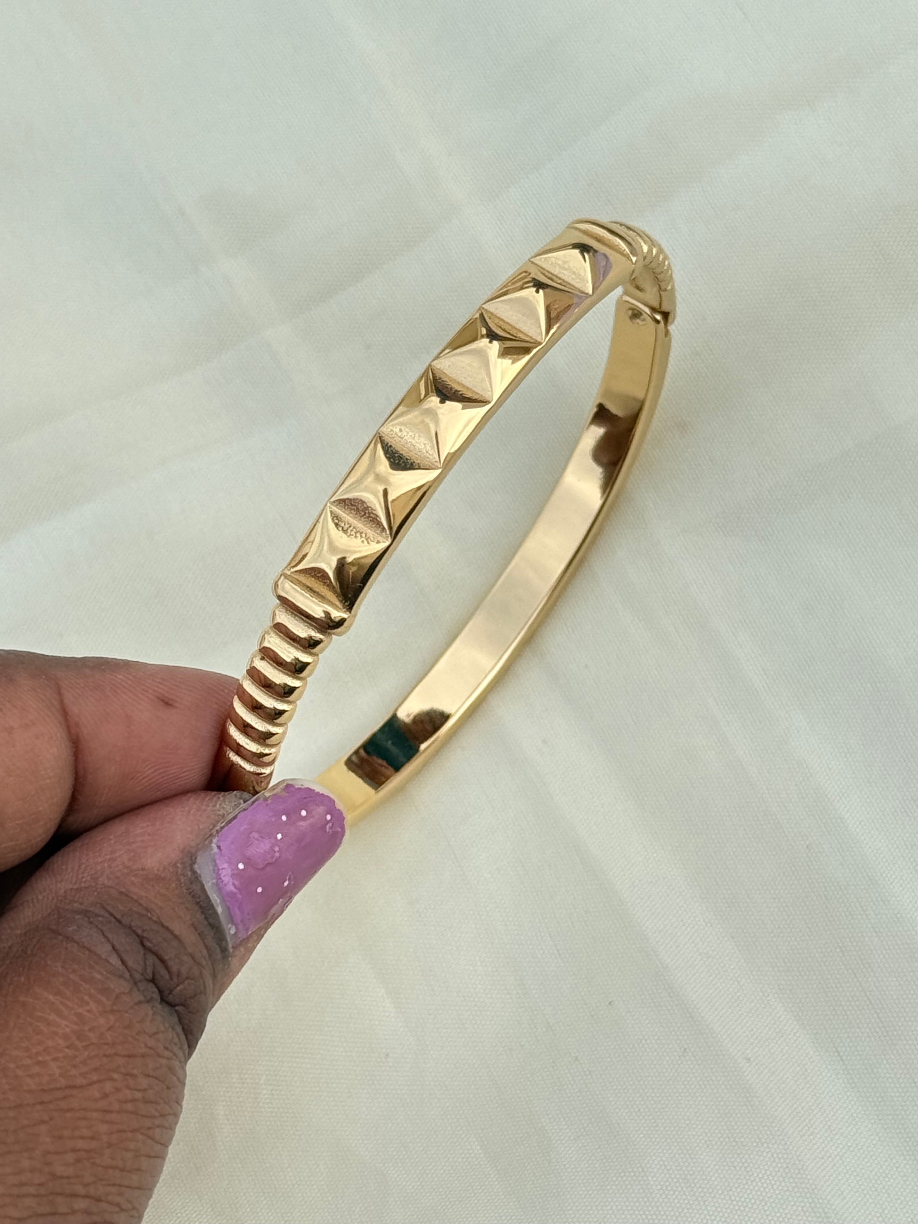 Ab002 anti-tarnish gold bracelet