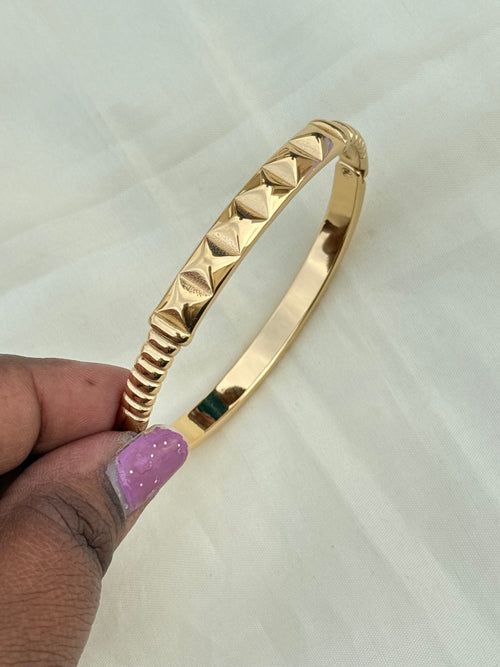 Ab002 anti-tarnish gold bracelet