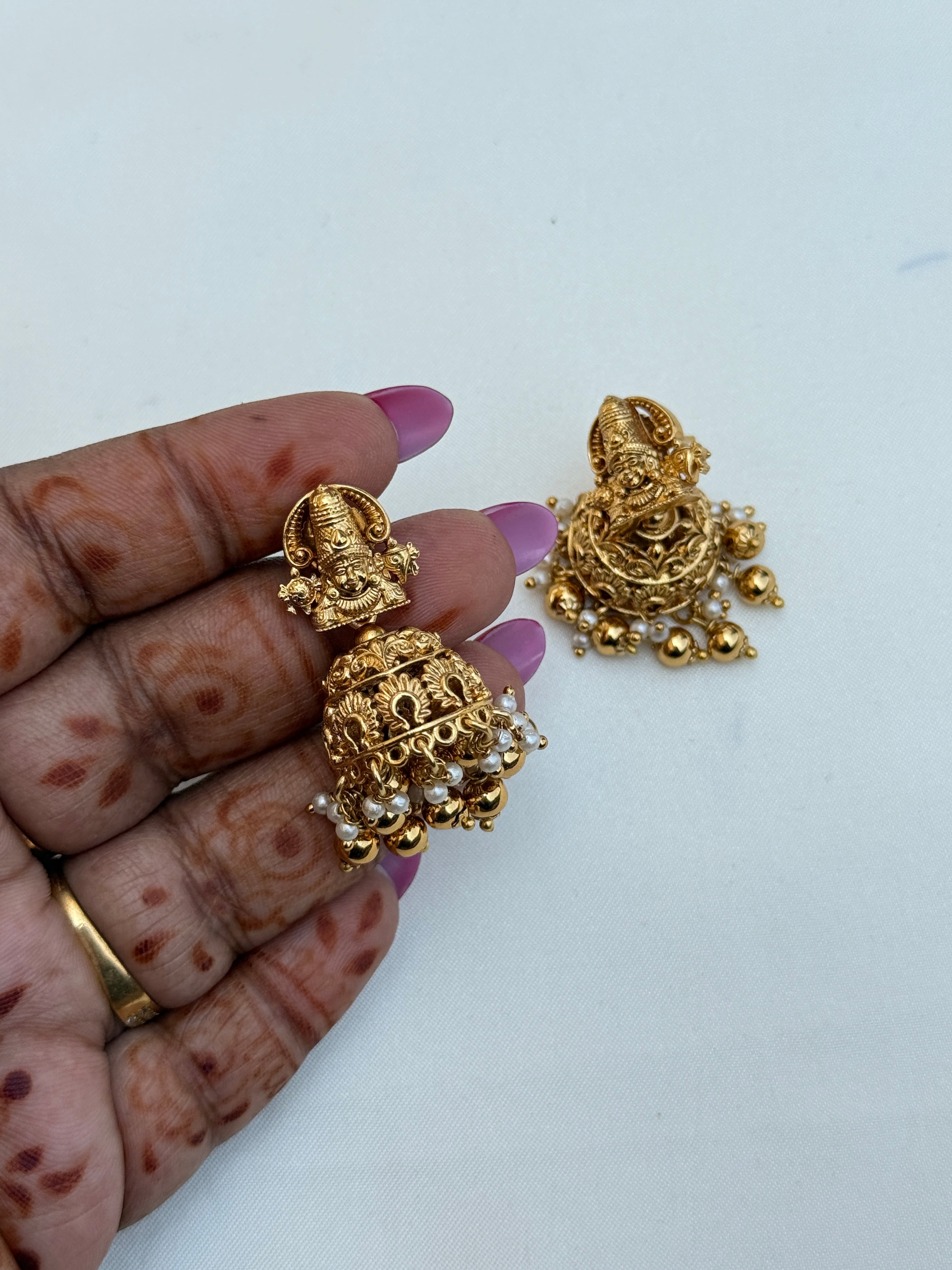Er224 lord venkateshwara swamy gold butta earrings