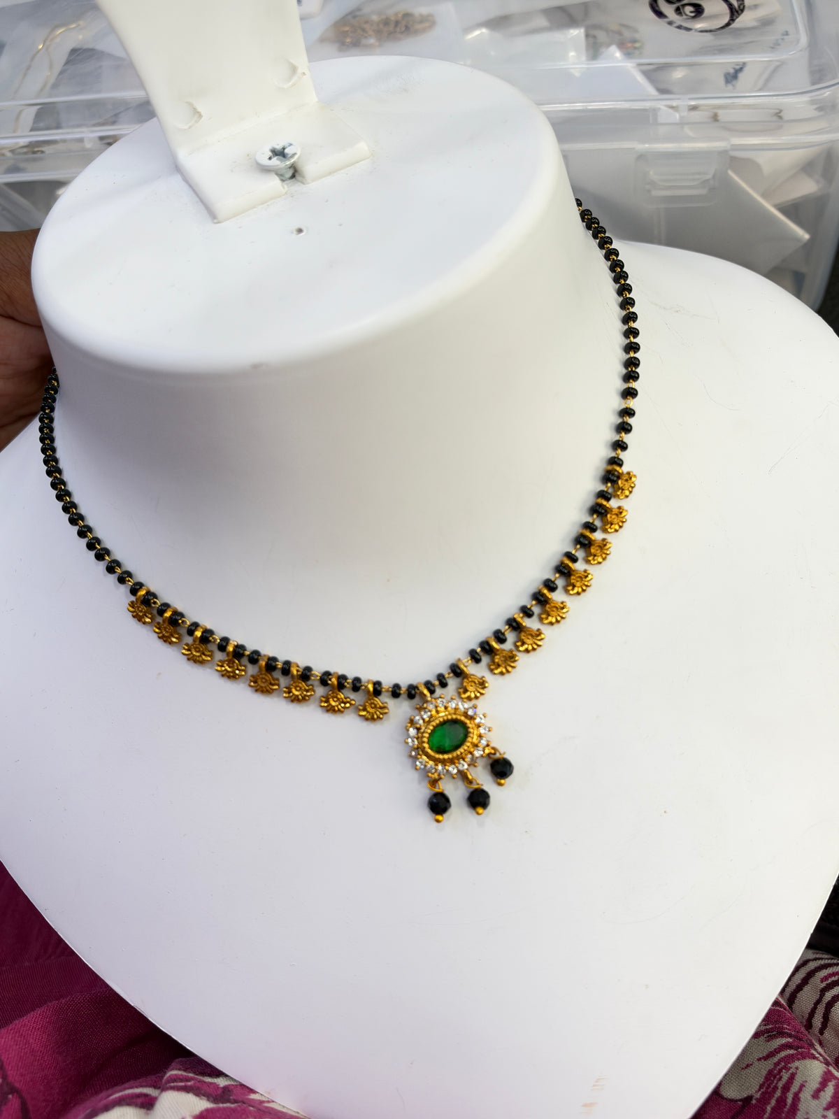 Black beads with petals 18 inches - available in multiple color options Bb443