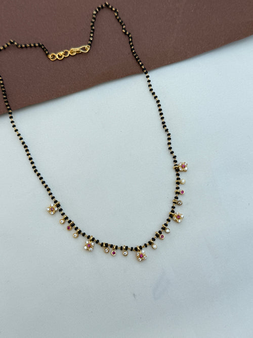 Bb067 18inches single line short flower blackbeads
