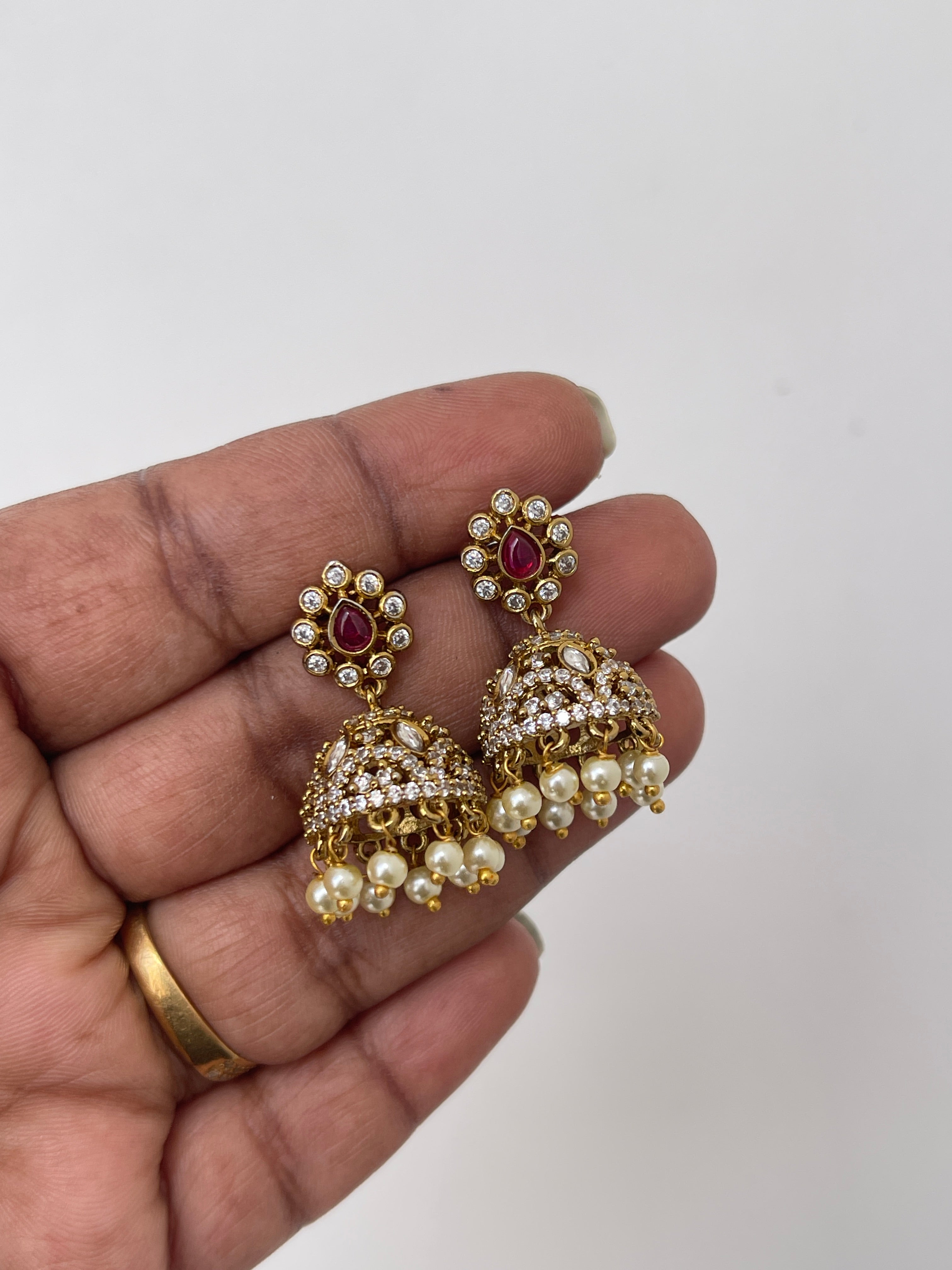 Victorian small butta earrings