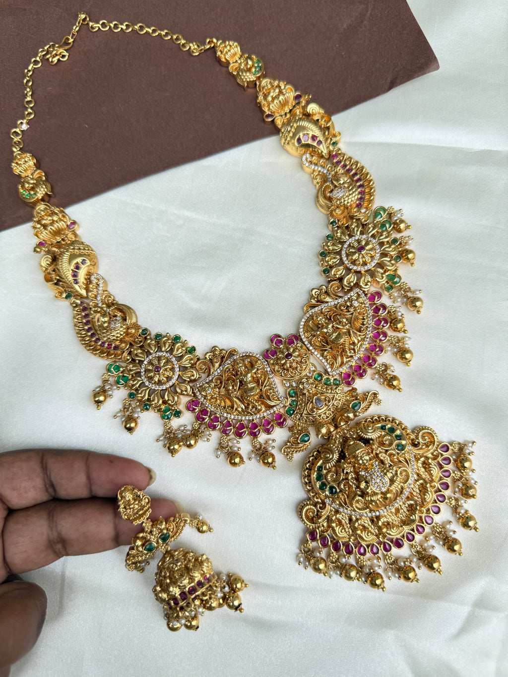 Lh2027 heavy Lakshmi Devi nakshi haram with kemp stones