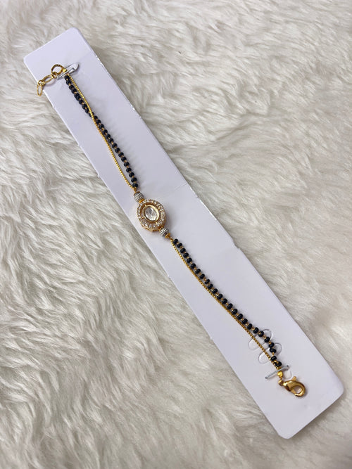 BR1605 Black Beads Kundan bracelet