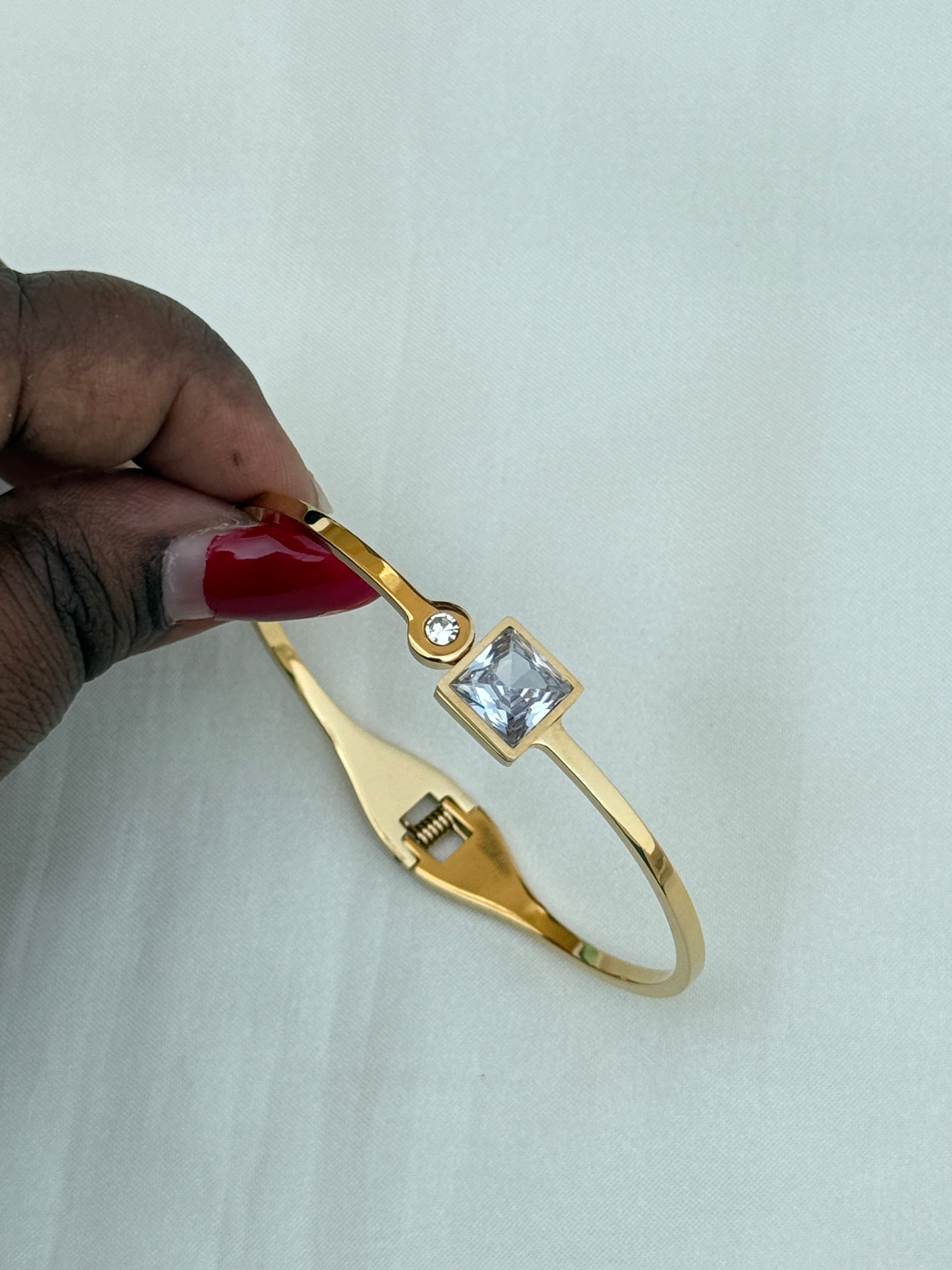 Ab541 anti tarnish openable kada bracelet