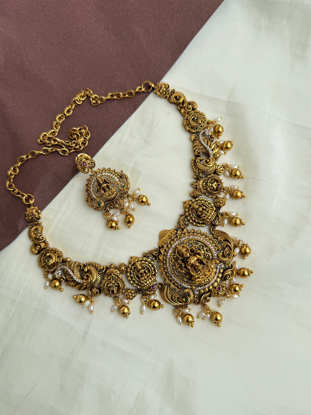 Ns296 Lakshmi Devi nakshi neckset with gold balls