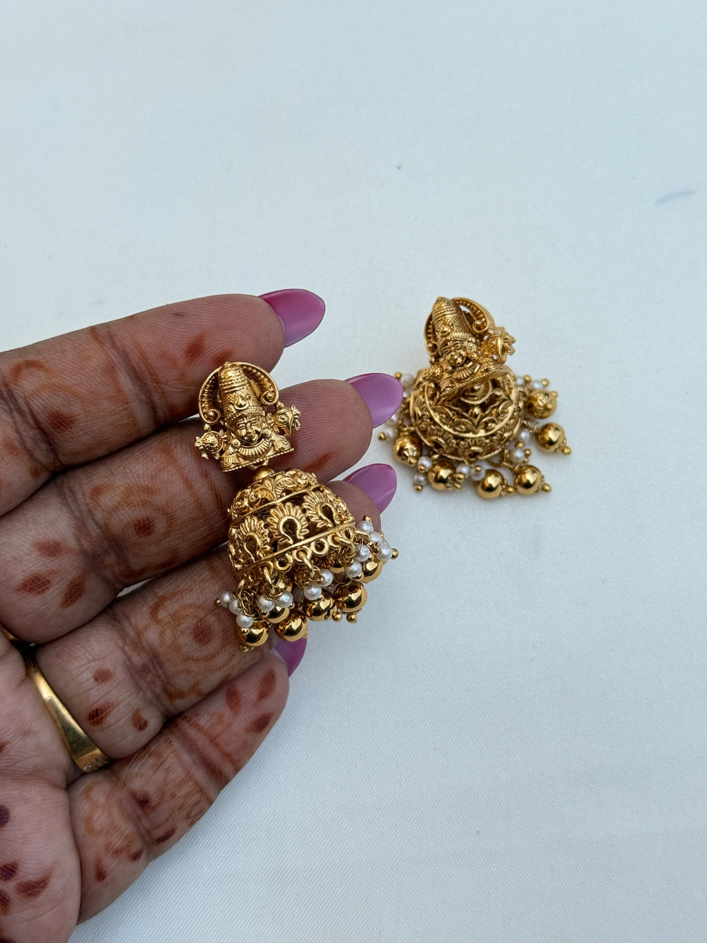 Er224 lord venkateshwara swamy gold butta earrings