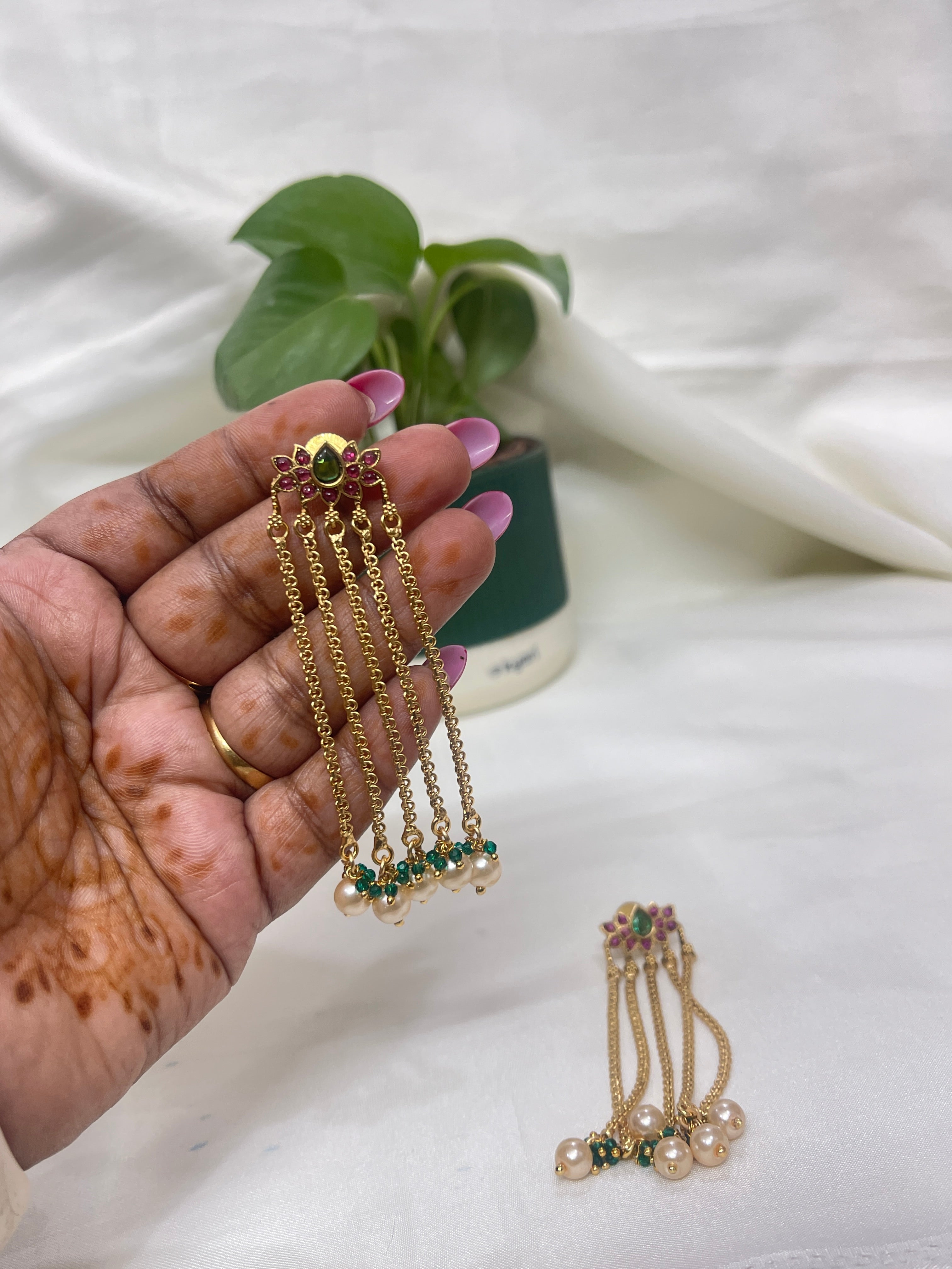 Er233 kemp chandbhali Earrings