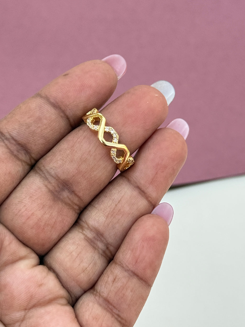 Zig-Zag Anti-Tarnish Adjustable Finger Ring RG038