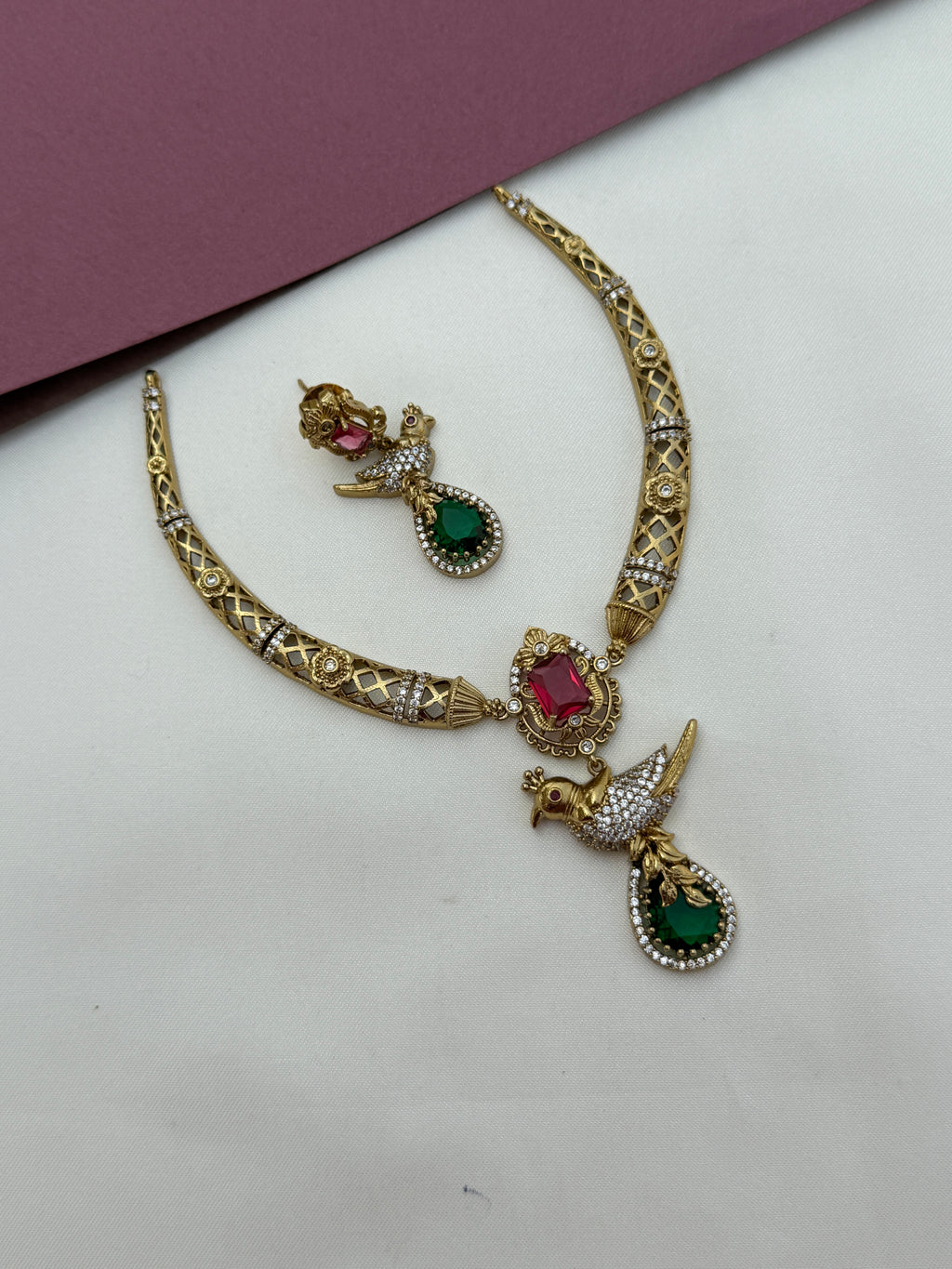 Victorian Multi parrot neckset with earrings NS635