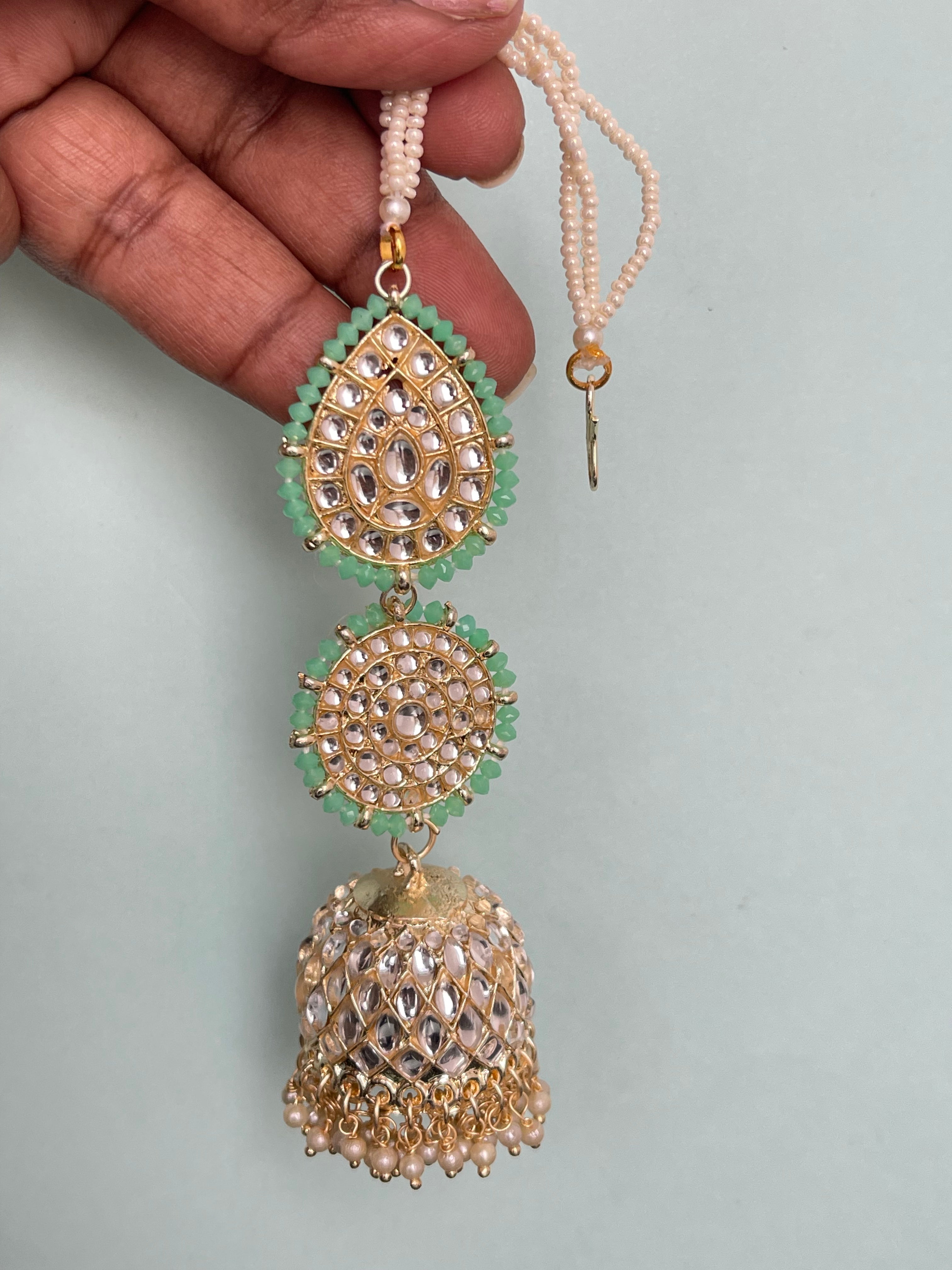 Big size Meenakari butta with pearl earchain