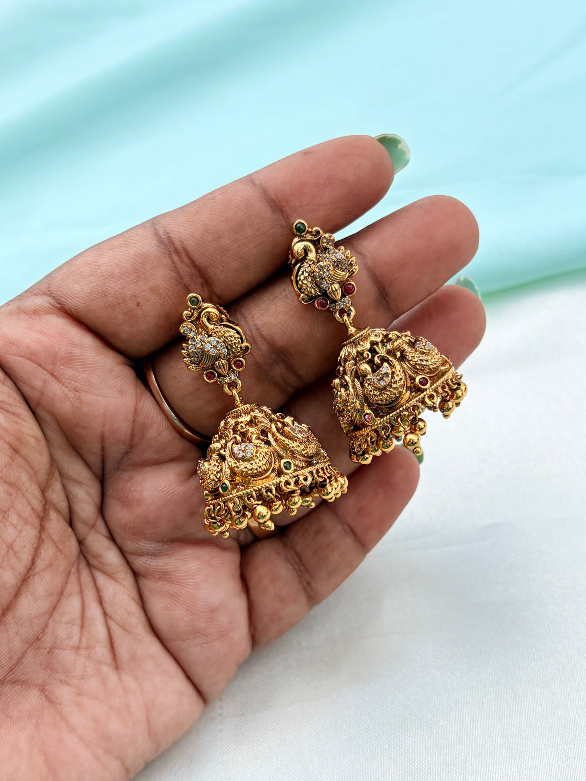 Peacock design gold balls butta earrings Er931