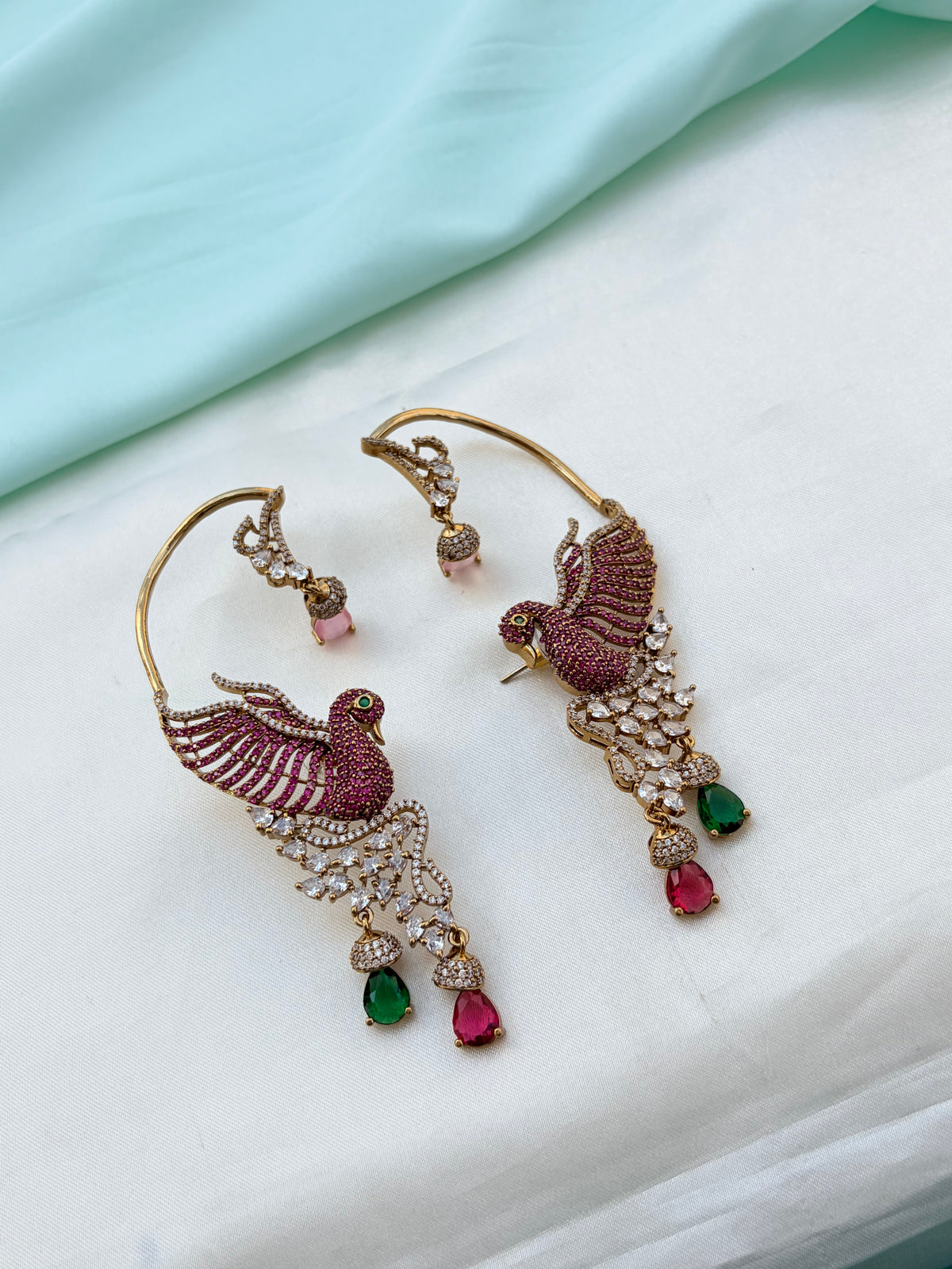 Peacock designs earcuff Er938