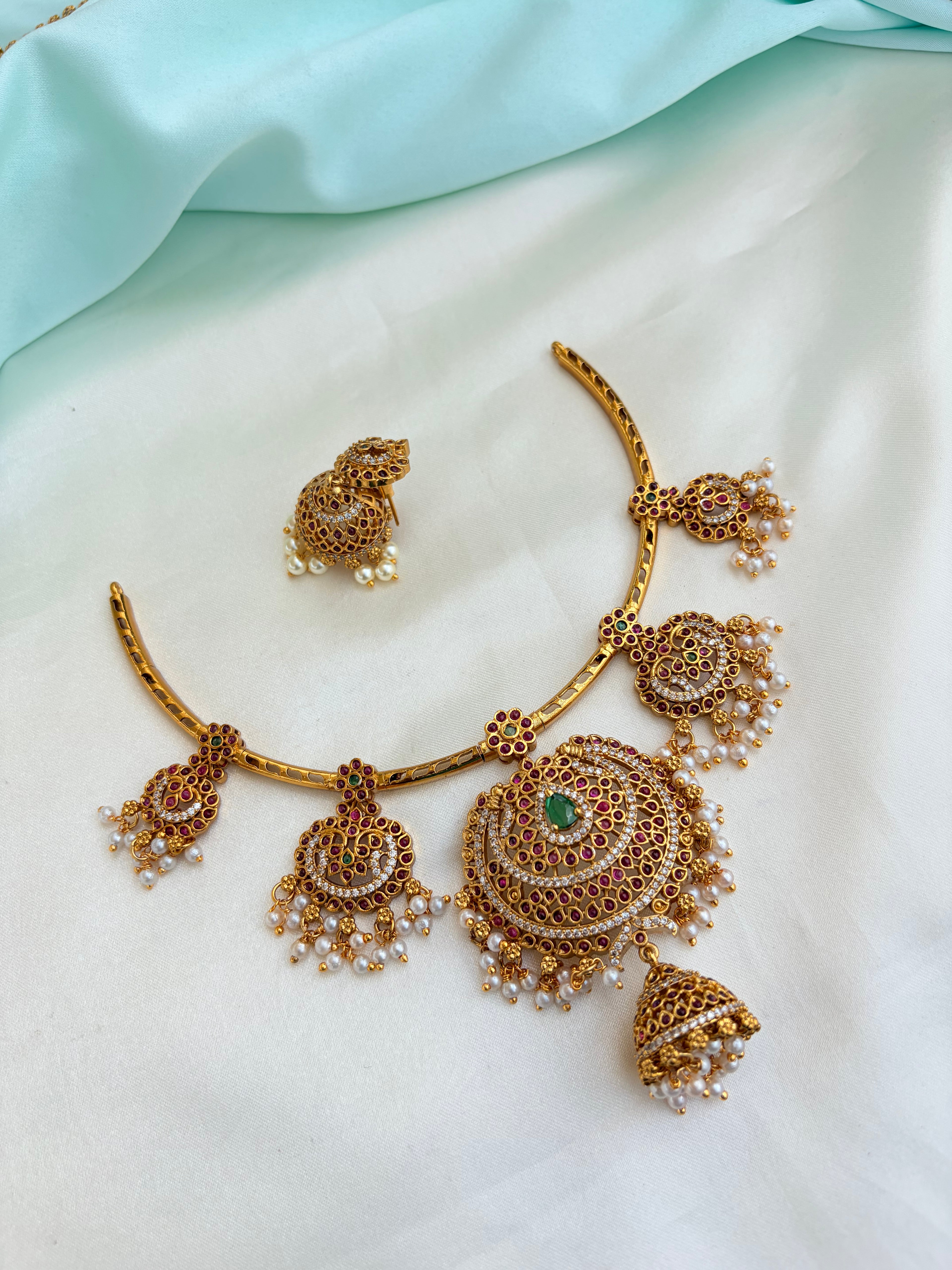 Royal Ruby & Emerald Short Neckset with Earrings Ns835