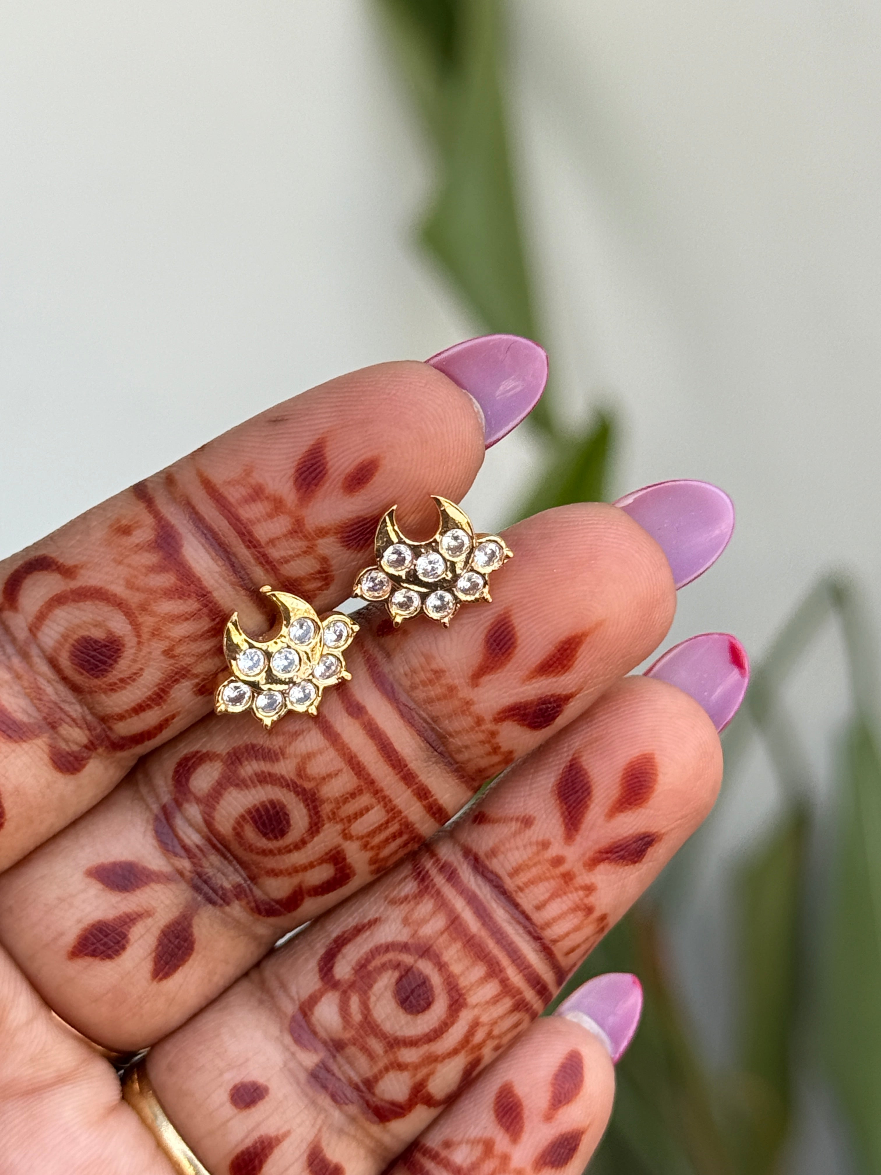 Ph357 panchaloham halfmoon studs