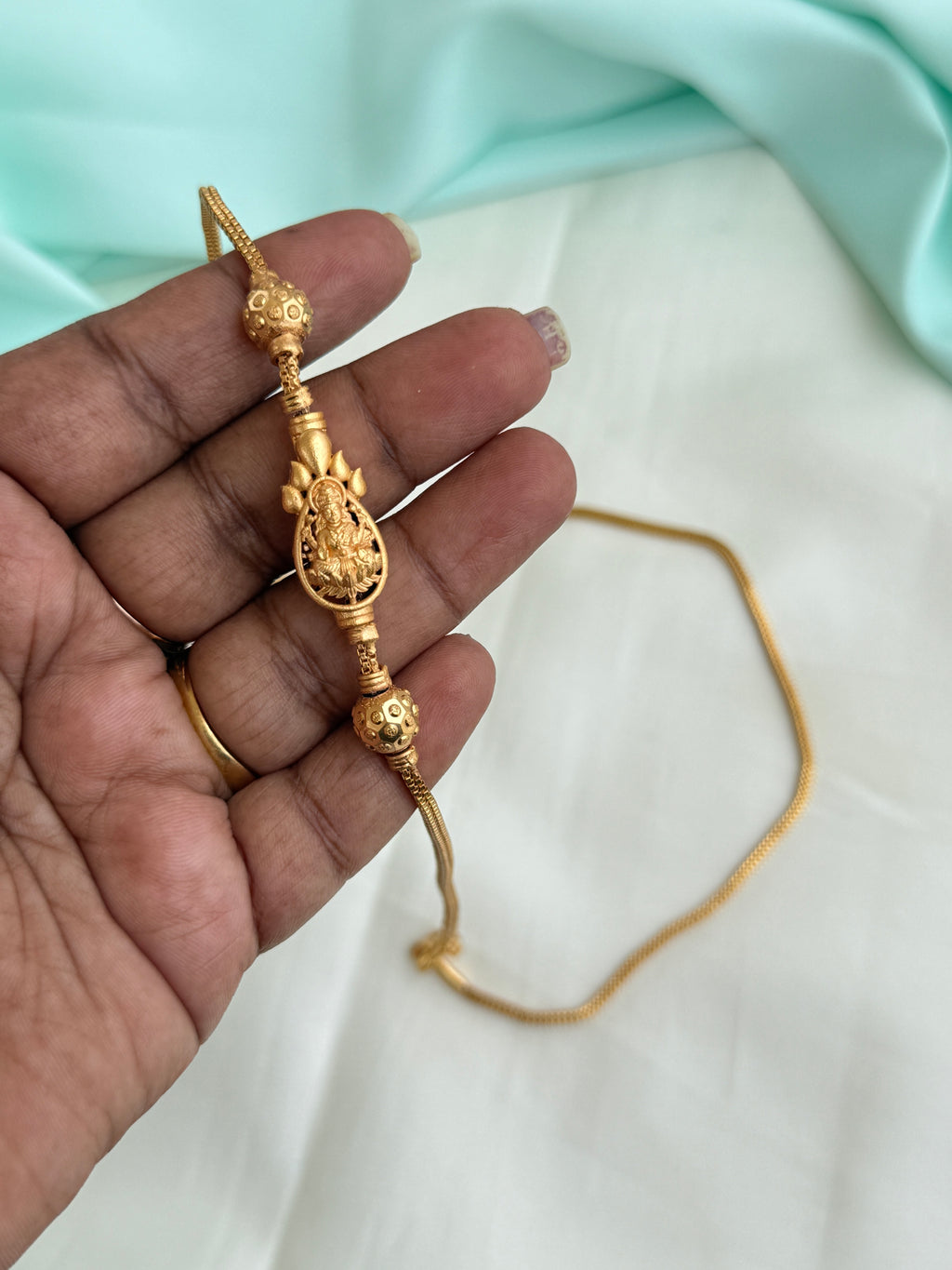 Ph419 panchaloham polished Lakshmidevi 24 1/2 inches thali chains