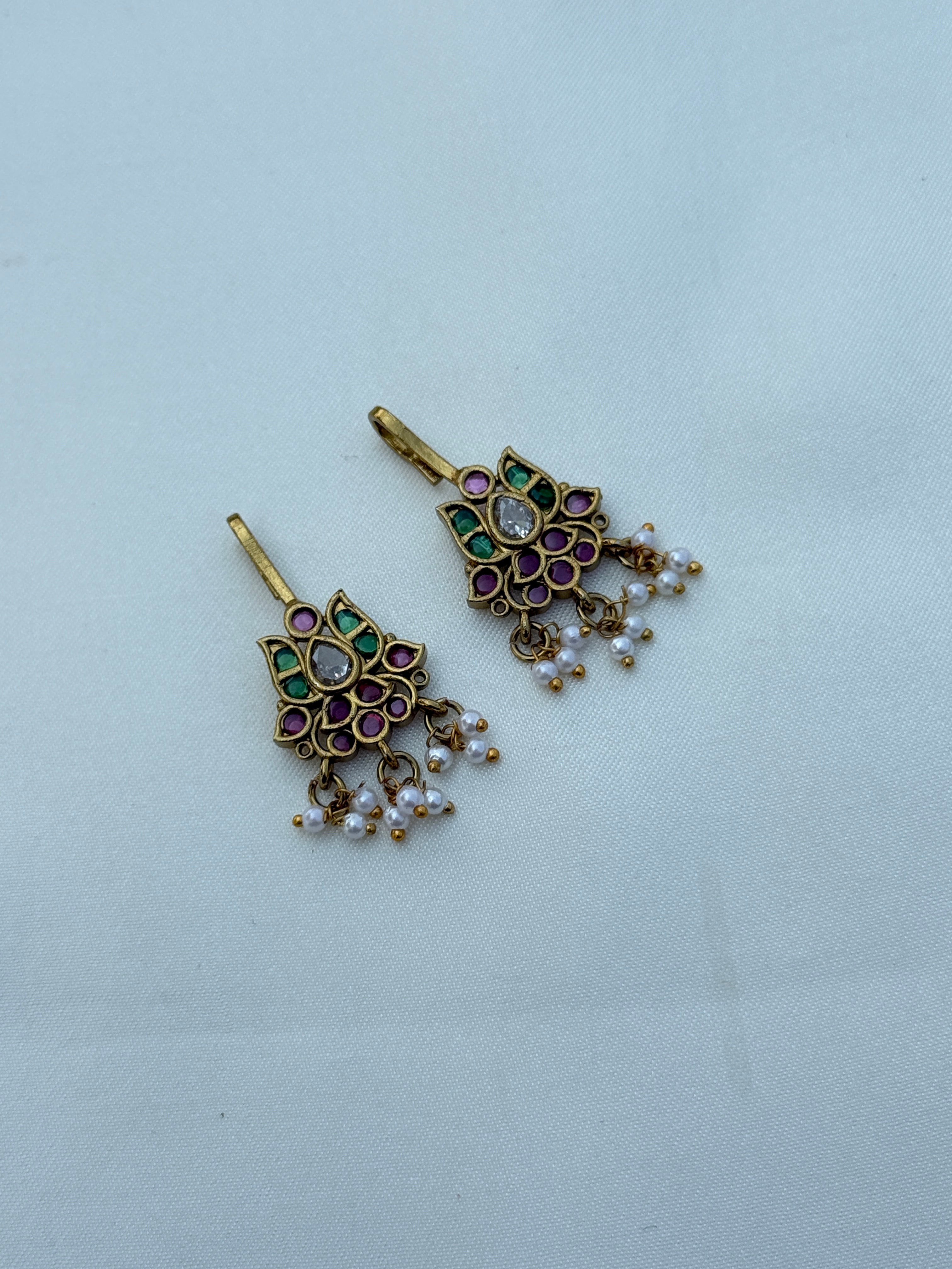 Bg008 Kemp bugadi earrings